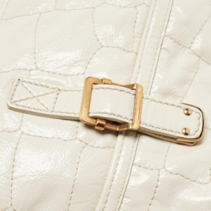 Yves Saint Laurent Off White Croc Embossed Patent Leather Large Downtown Tote In Fair Condition For Sale In Dubai, Al Qouz 2