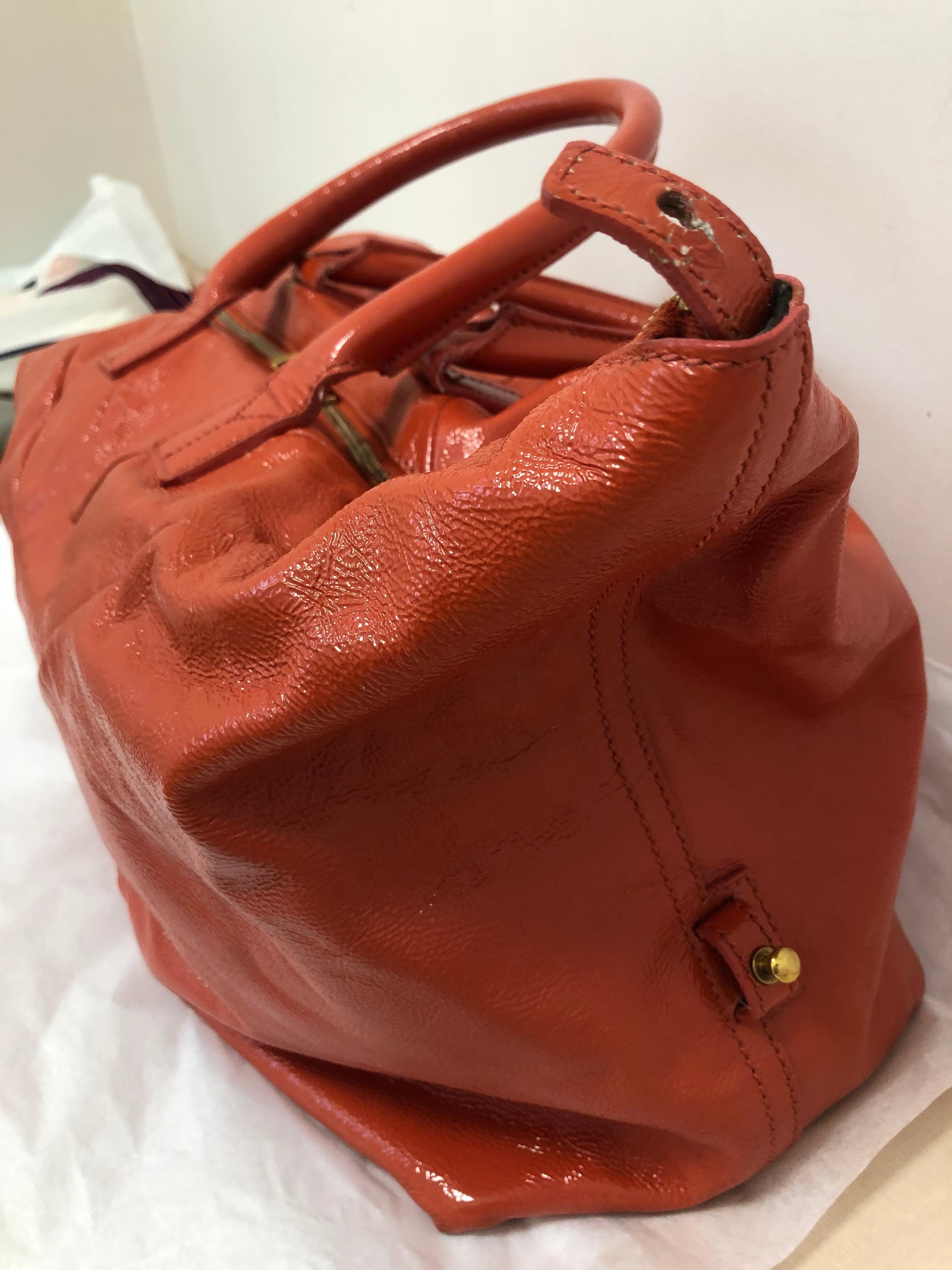 Yves Saint Laurent Orange Patent Leather Easy Y Bag In Good Condition In Port Hope, ON