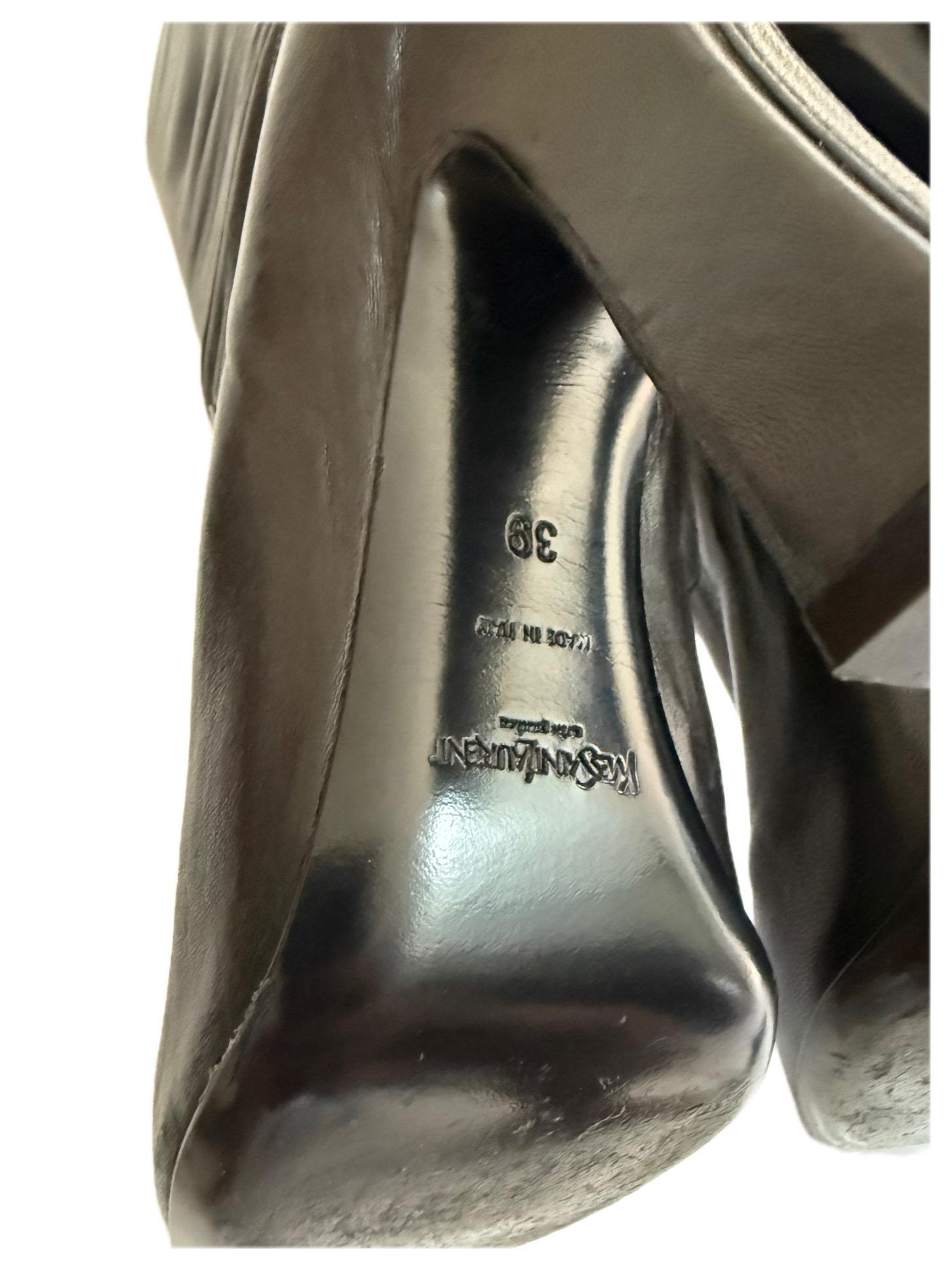 Yves Saint Laurent Over-the-Knee Black Leather Boots Fall Winter 2012 Size 39 For Sale 7