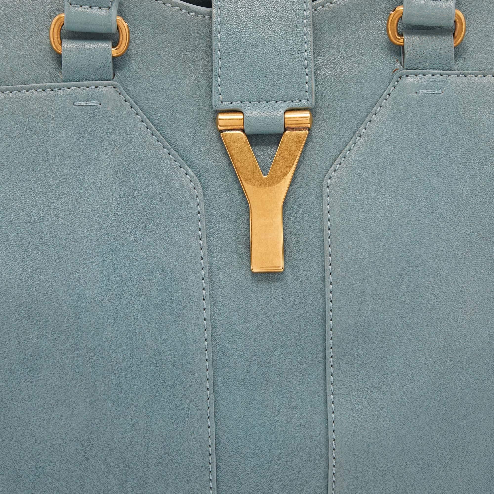 Yves Saint Laurent Pale Blue Leather Medium Cabas Chyc Tote 7