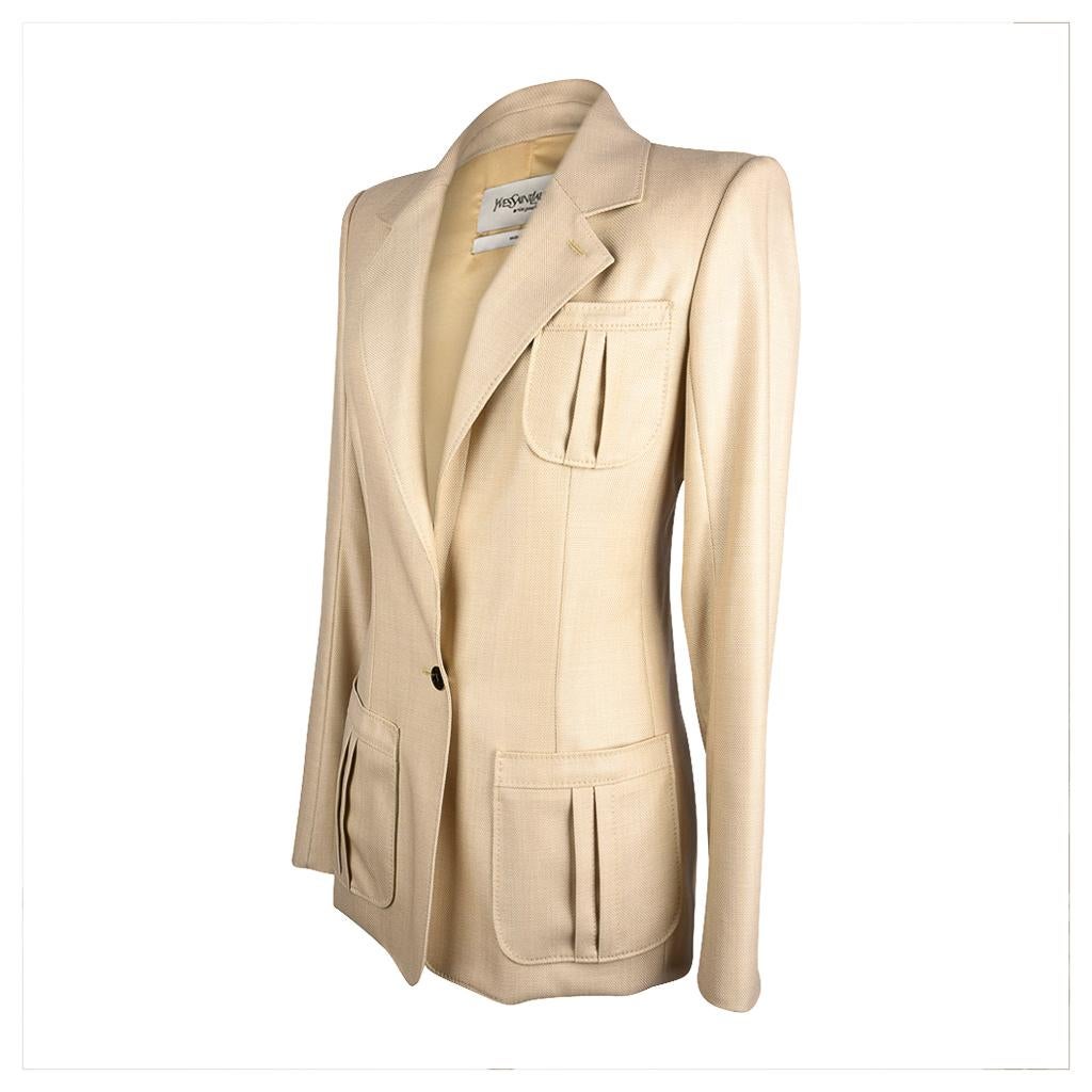 Yves Saint Laurent Pale Wheat Yellow Wool / Silk Jacket 38 / 6 In Excellent Condition For Sale In Miami, FL