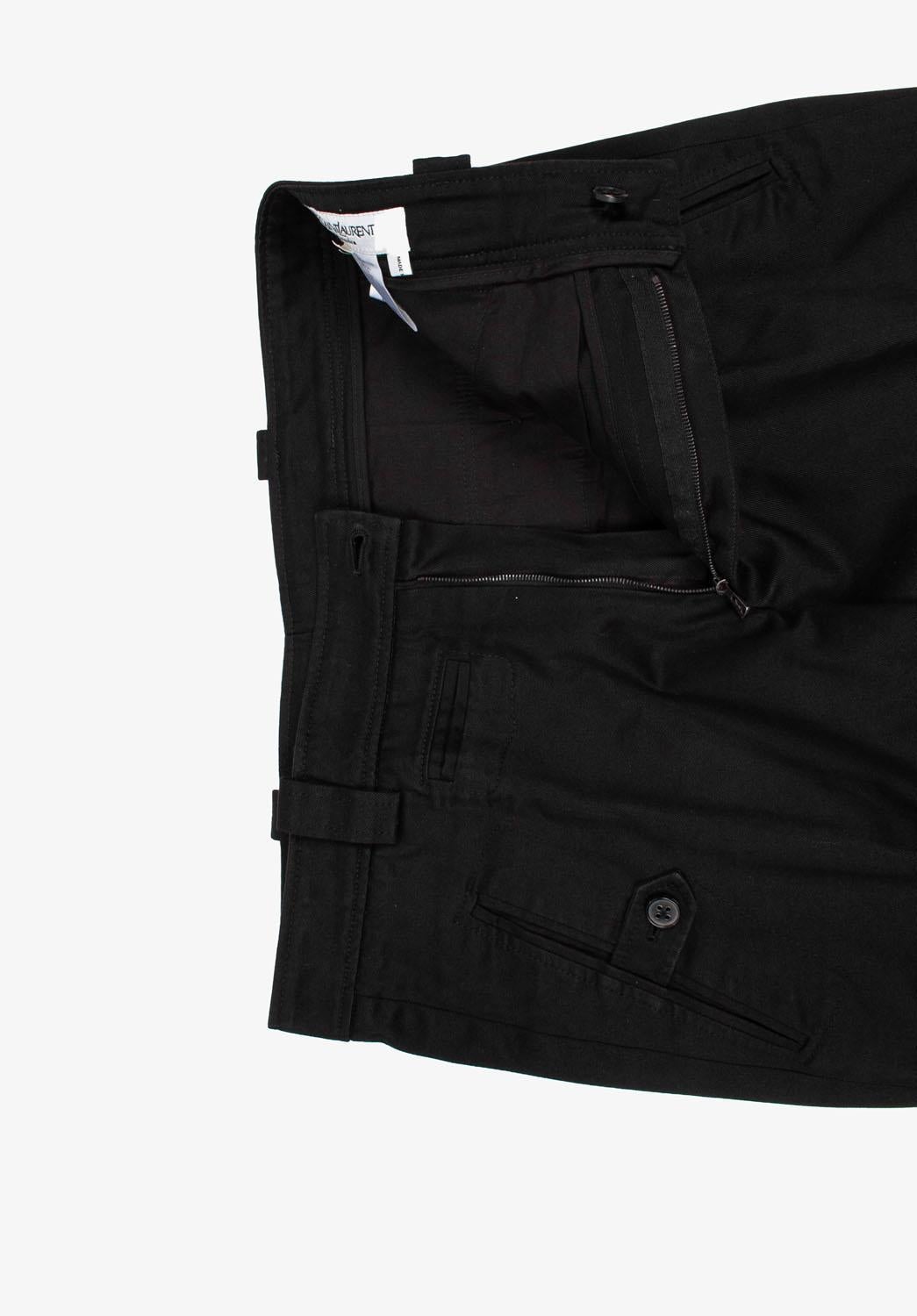 Check my other listings. Have many more designer clothes for sale. Open to any offers.
Item for sale is 100% genuine Yves Saint Laurent Rive Gauche Men Vintage Pants, S1175, PE3
Color: black
(An actual color may a bit vary due to individual computer