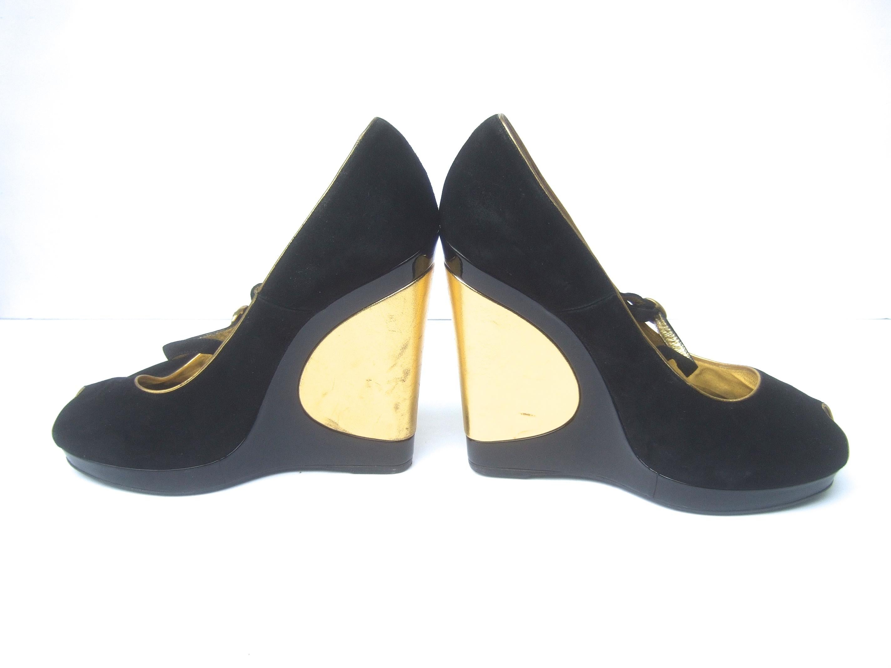 Yves Saint Laurent Paris Black Suede Gold Leather Peep Toe Wedge Shoes Size 40 For Sale 4