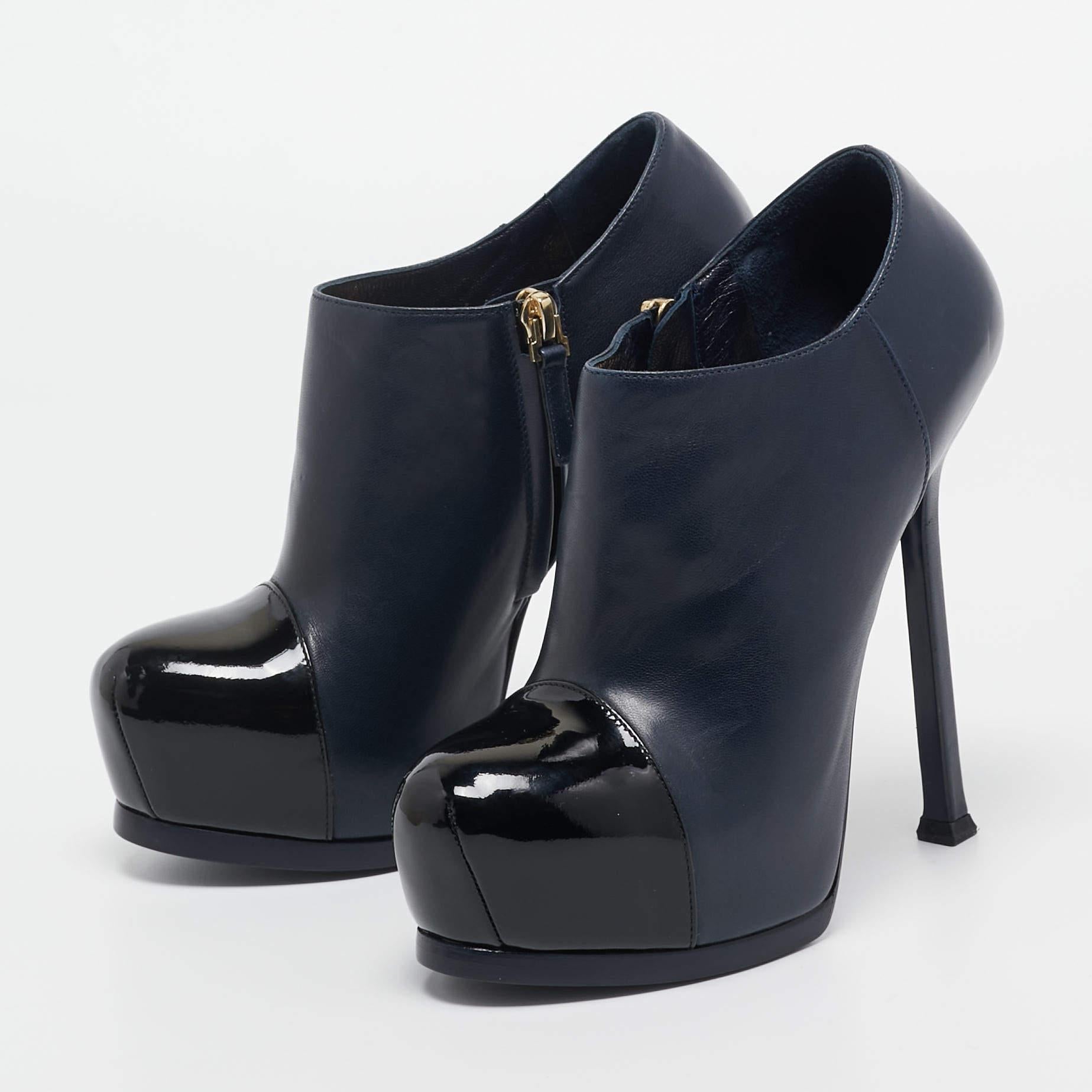 Yves Saint Laurent Patent Leather Tribute Platform Ankle Boots Size 36 For Sale 4