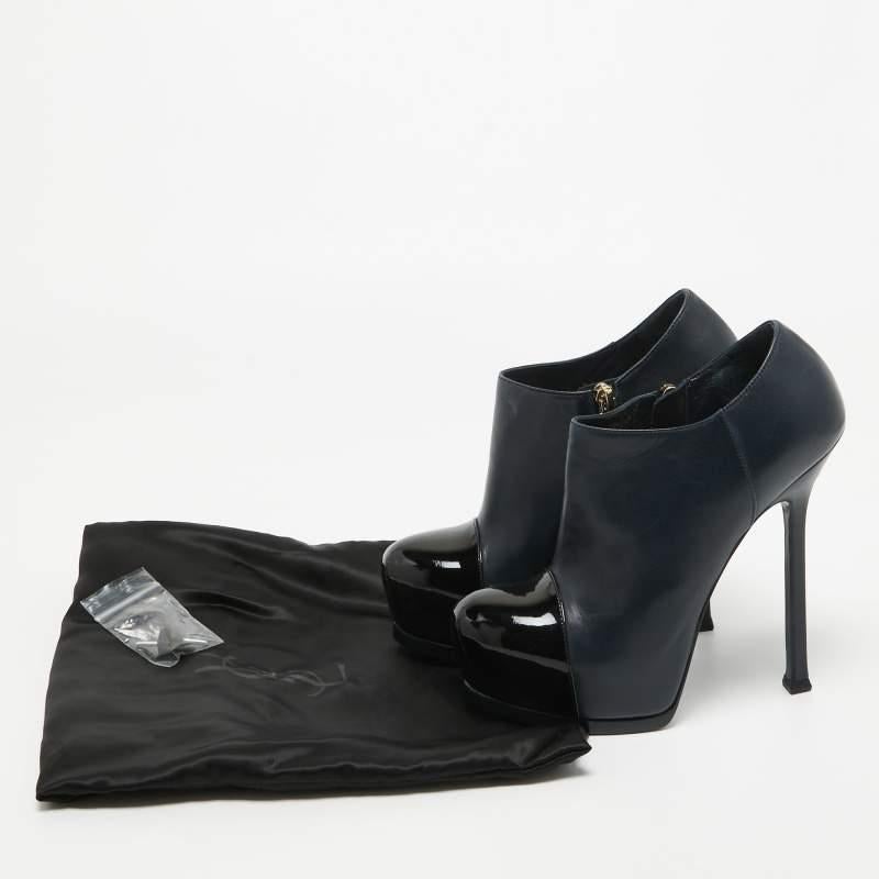 Yves Saint Laurent Patent Leather Tribute Platform Ankle Boots Size 36 For Sale 5
