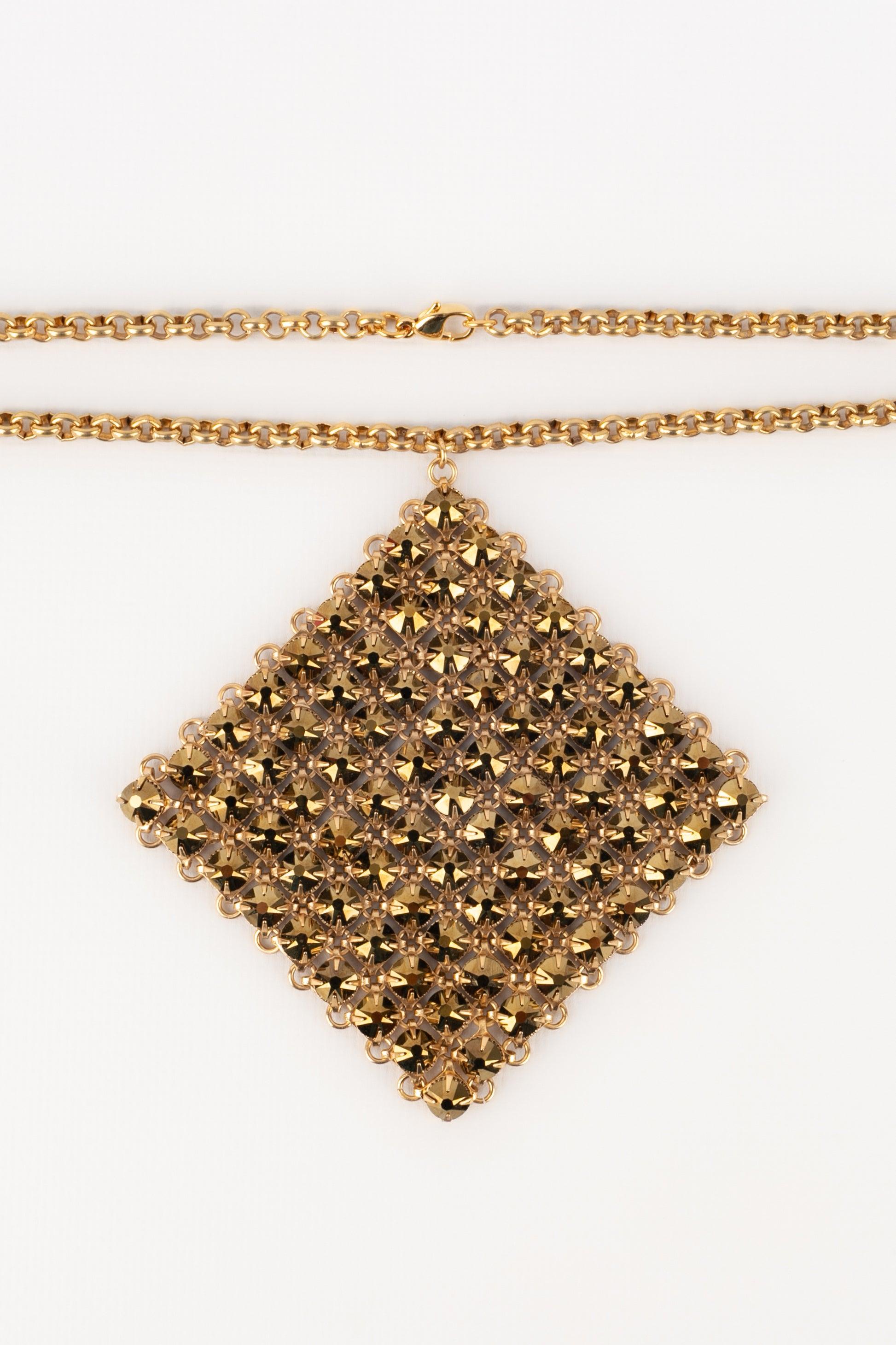 Collier à pendentifs articulés Yves Saint Laurent, années 2010 Pour femmes en vente