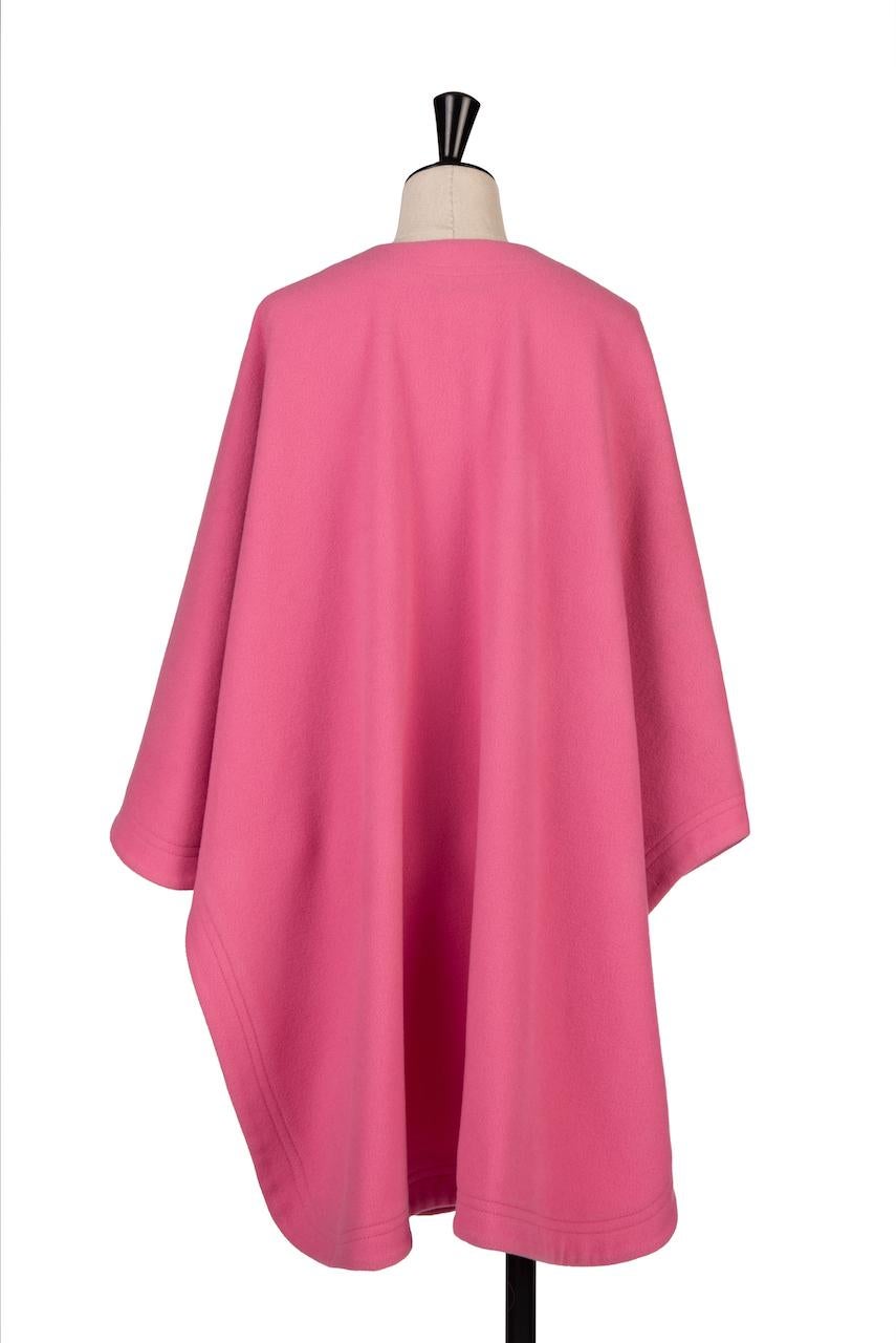 YVES SAINT LAURENT YSL Pink Pure Wool Cape or Wrap, 1980s In Excellent Condition In Munich, DE