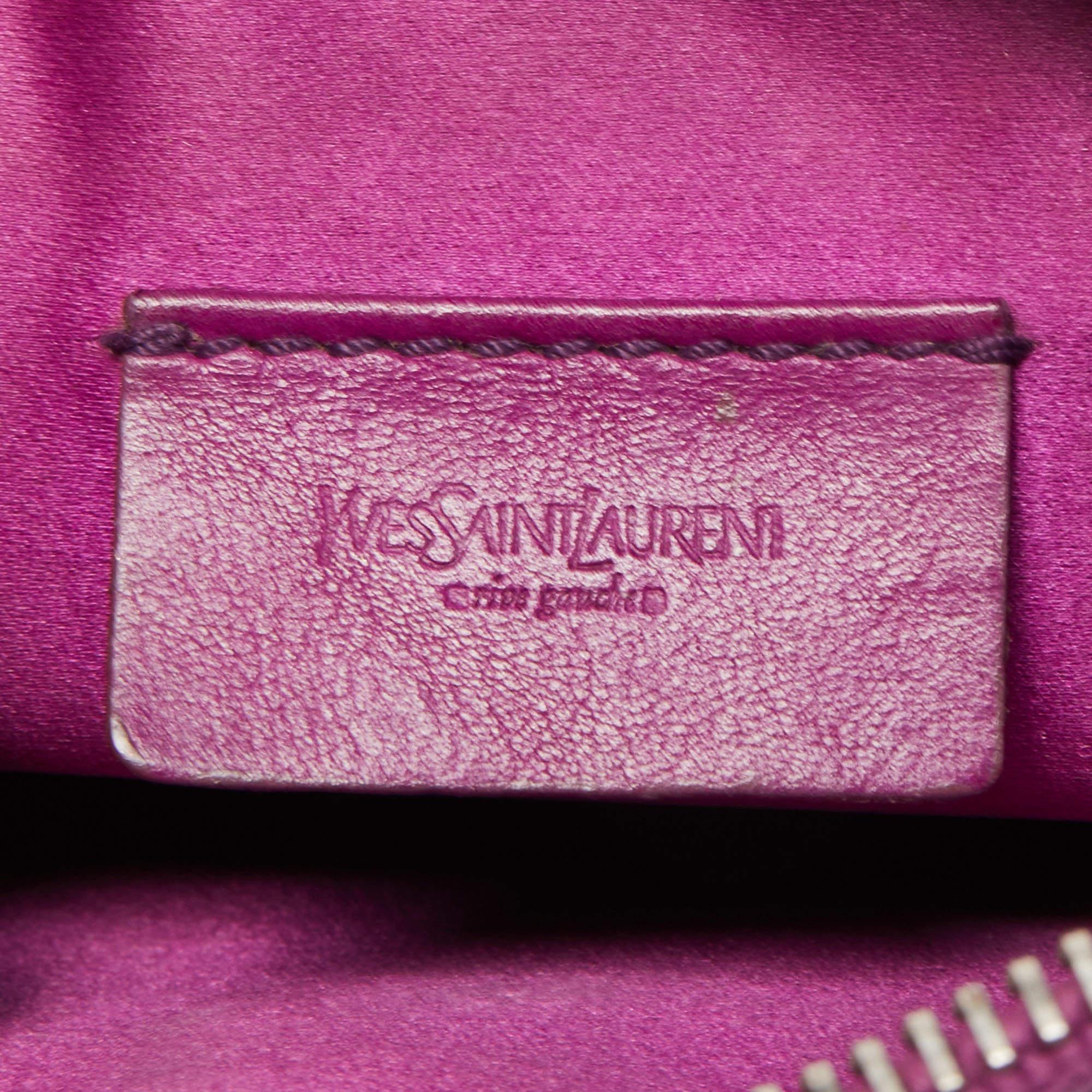 Yves Saint Laurent Purple Leather Mini Charms Clutch Bag In Good Condition In Dubai, Al Qouz 2