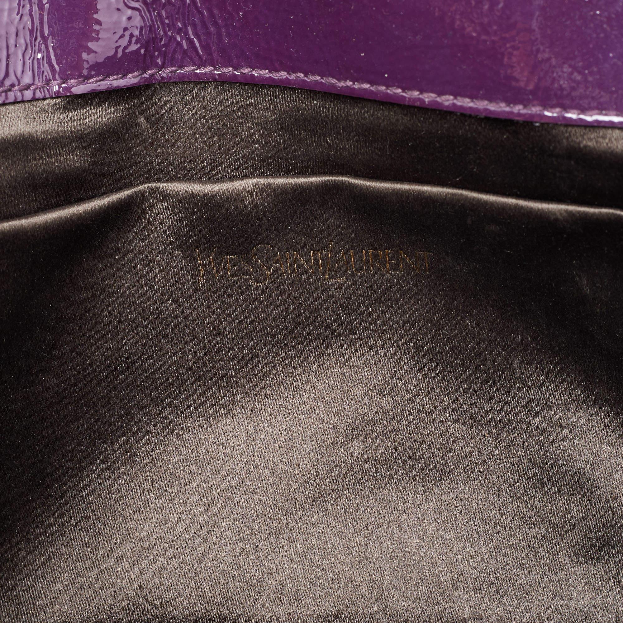 Yves Saint Laurent Purple Patent Leather Belle De Jour Flap Clutch For Sale 9