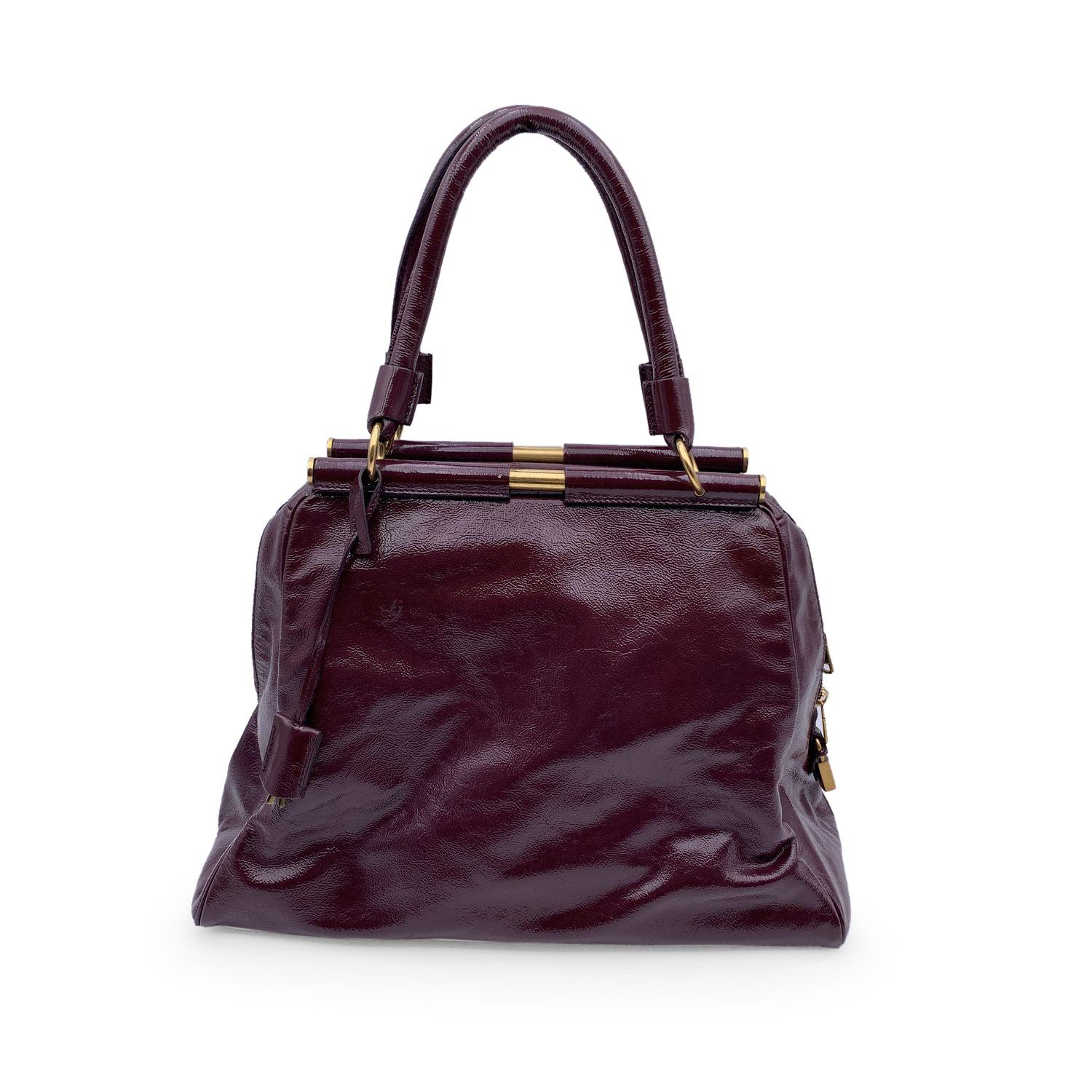 Yves Saint Laurent Purple Patent Majorelle Bag Handbag Satchel In Excellent Condition For Sale In Rome, Rome
