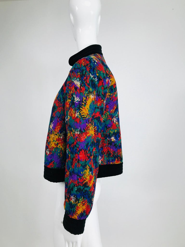 Yves Saint Laurent Quilted Modern Print Challis and Velvet Jacket 1980s In Good Condition For Sale In West Palm Beach, FL