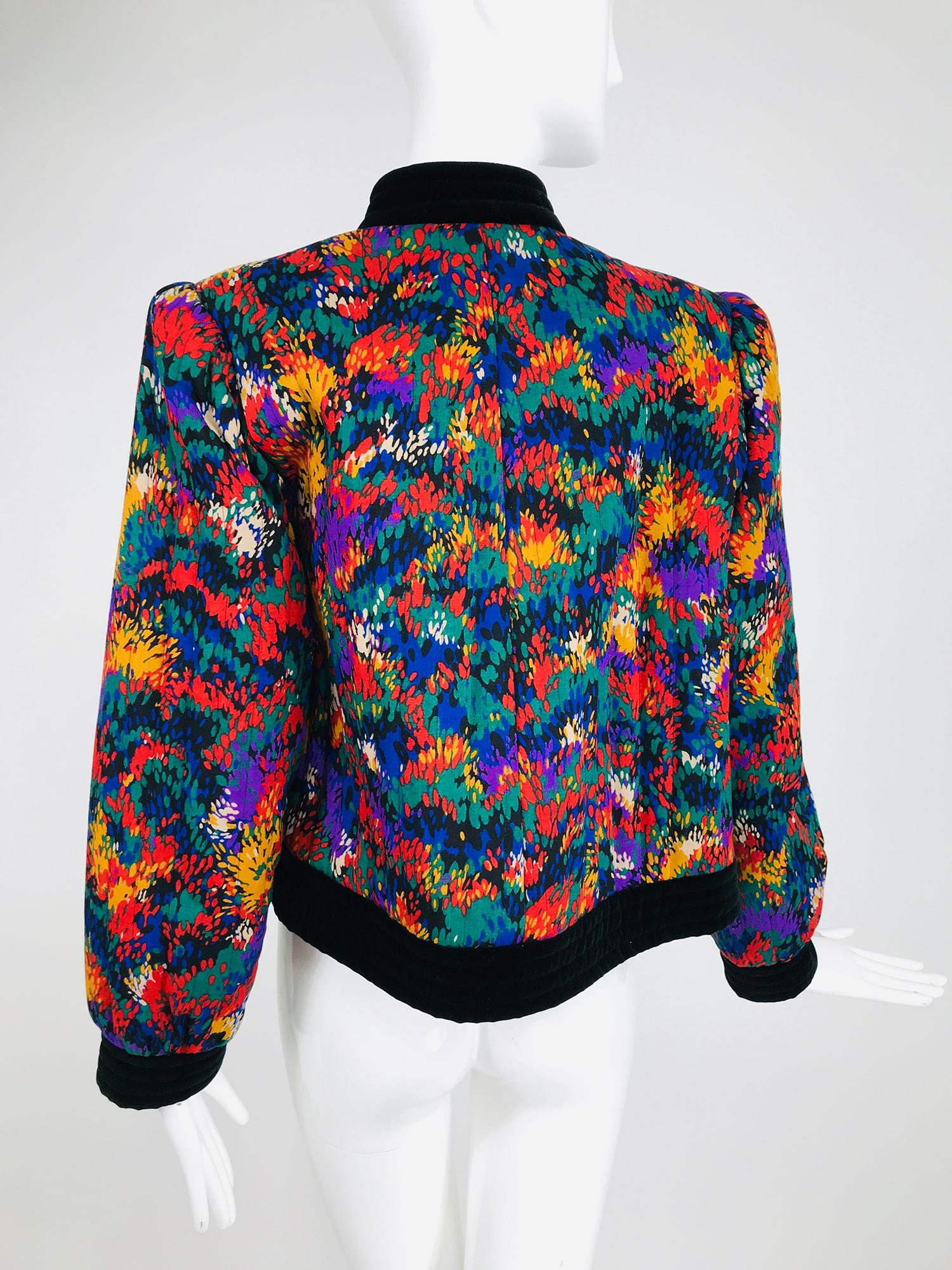 Yves Saint Laurent Quilted Modern Print Challis and Velvet Jacket 1980s In Good Condition For Sale In West Palm Beach, FL