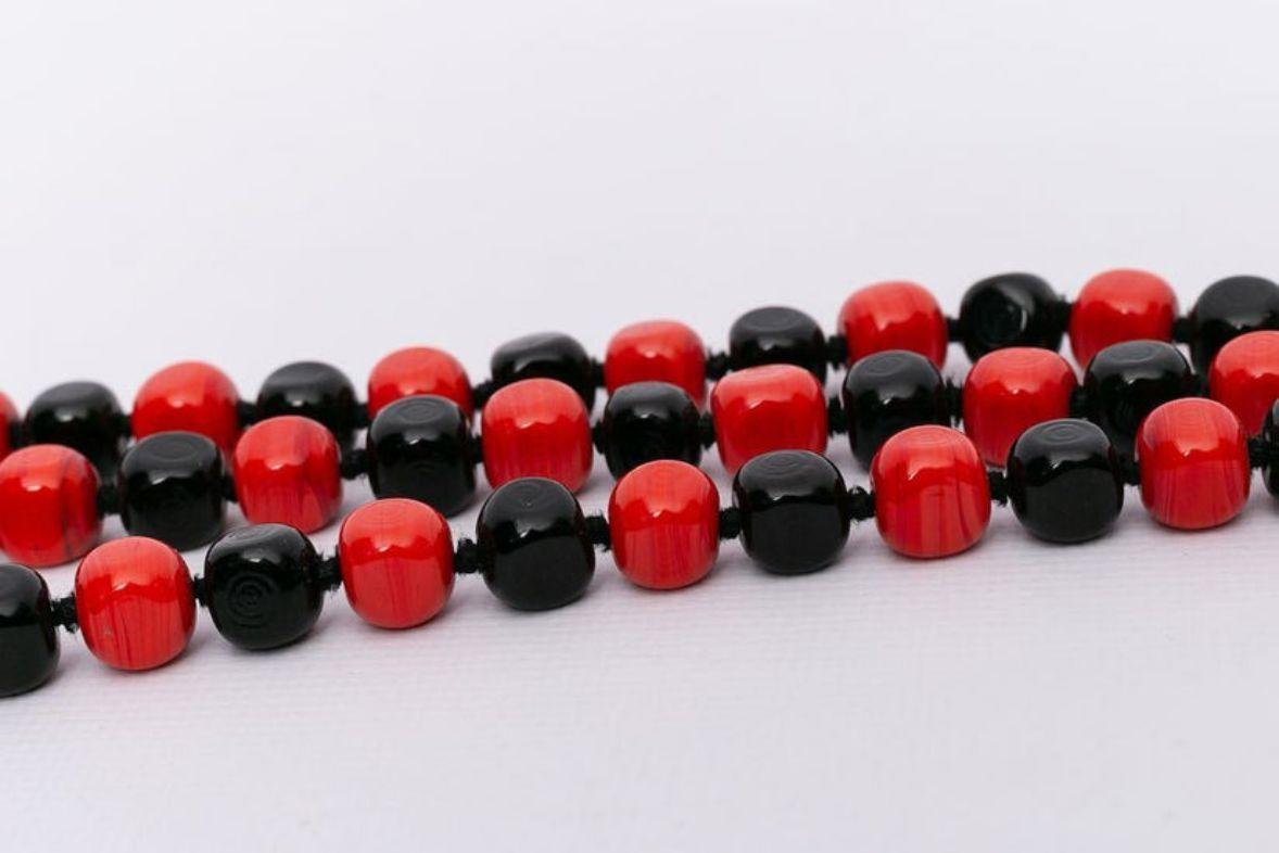 Yves Saint Laurent Red and Black Beaded Necklace For Sale 3