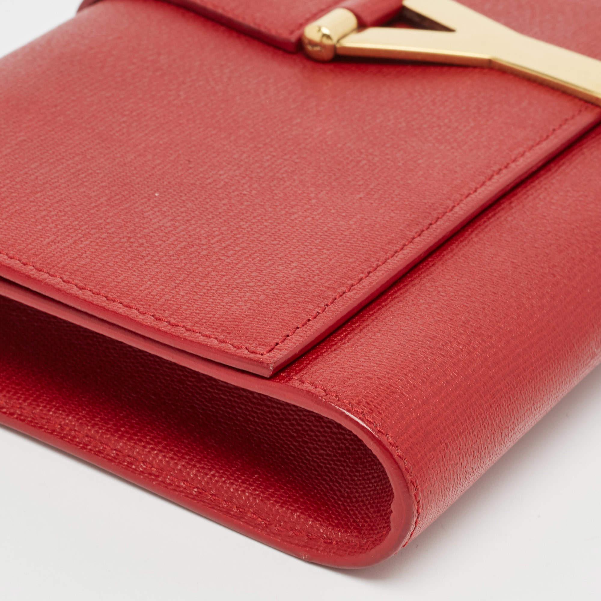 Yves Saint Laurent Red Leather Y-Ligne Clutch For Sale 7