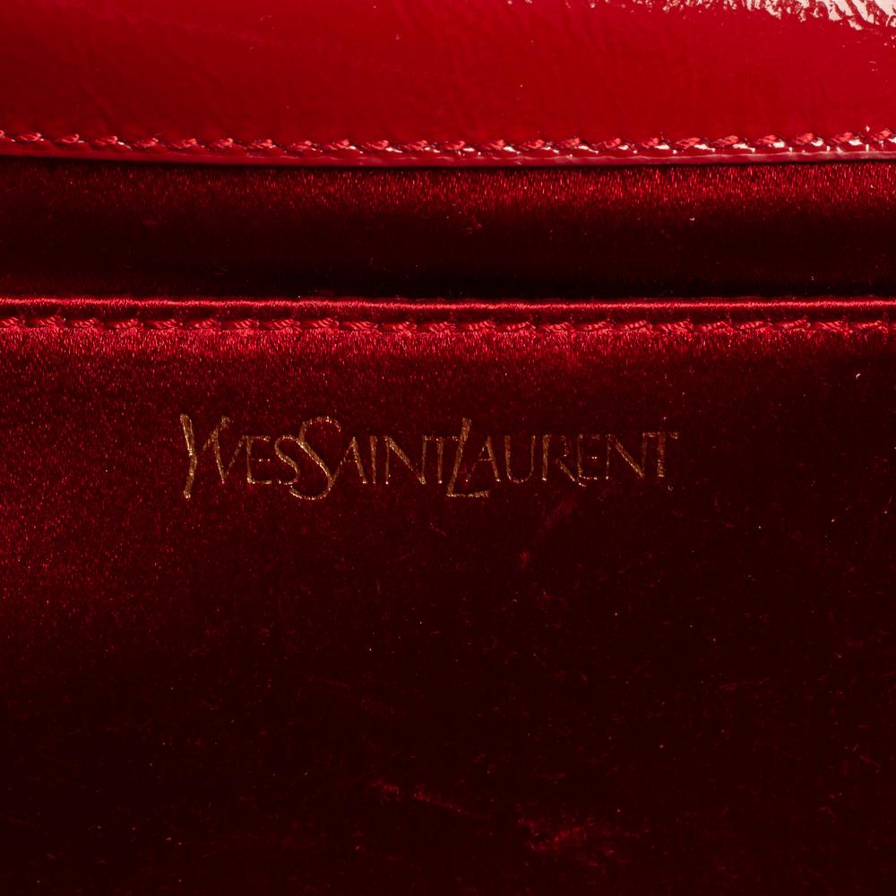 Women's Yves Saint Laurent Red Patent Leather Belle De Jour Clutch