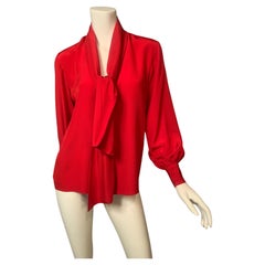 Camicetta di seta rossa Yves Saint Laurent