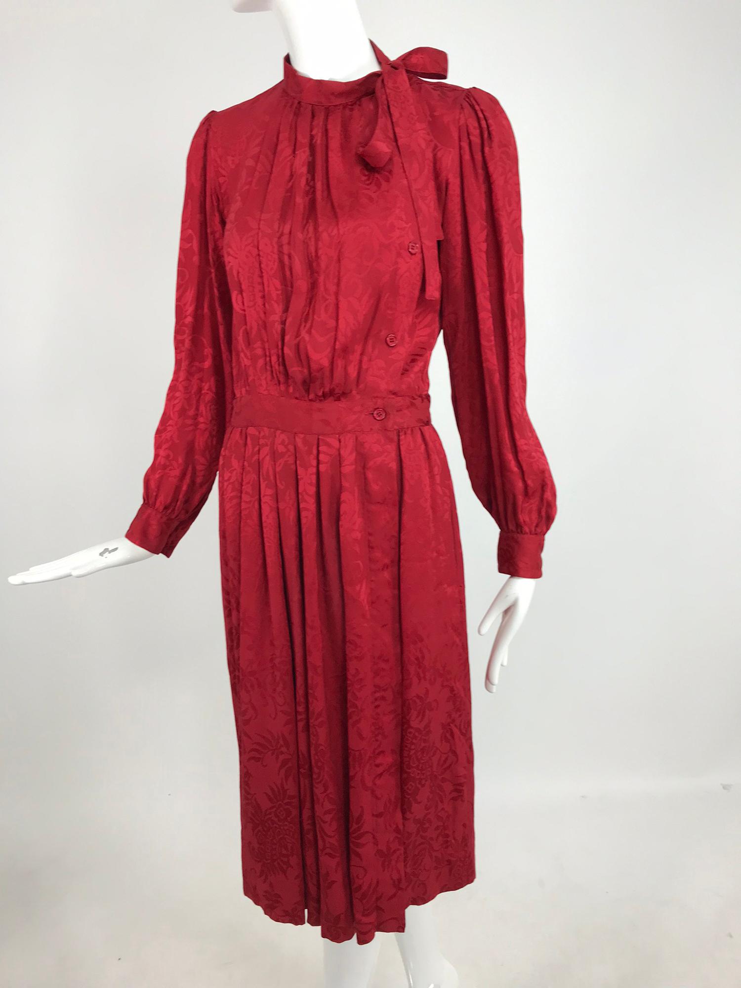 Yves Saint Laurent Red Silk Jacquard Bow Tie Dress 1970s 12