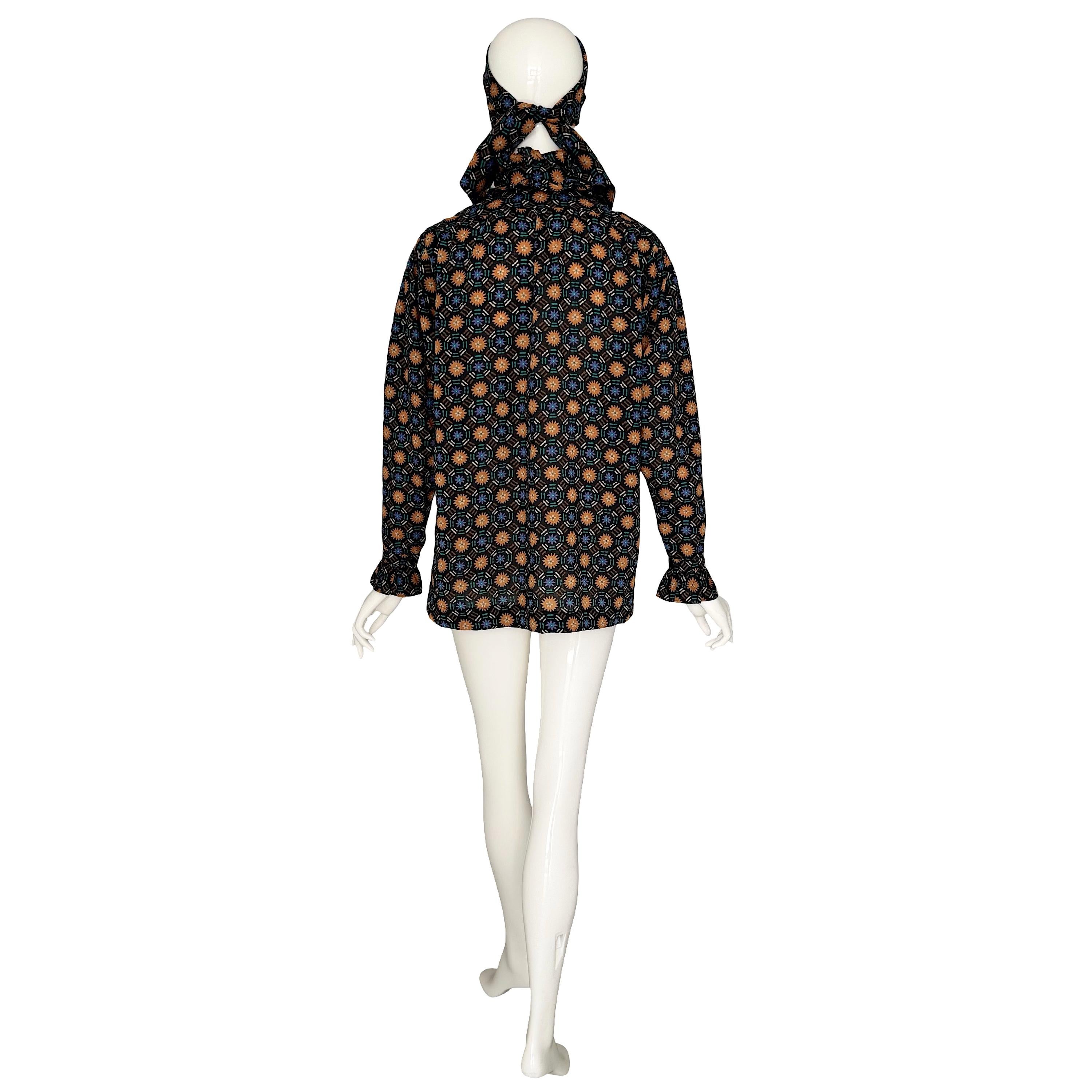 Yves Saint Laurent Rive Gauche 1970s stile russo, tunica e sciarpa in lana. in vendita 8