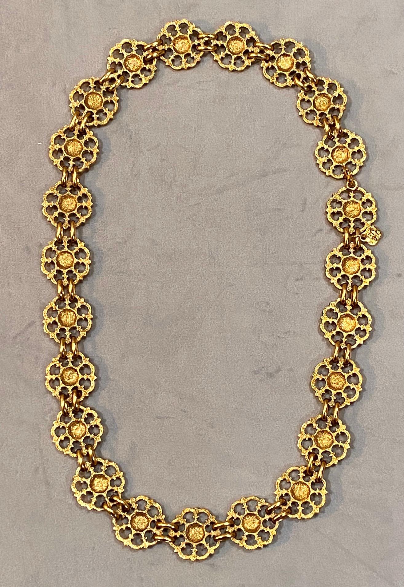 Yves Saint Laurent Rive Gauche, ceinture/ collier en or des années 1980 en vente 10
