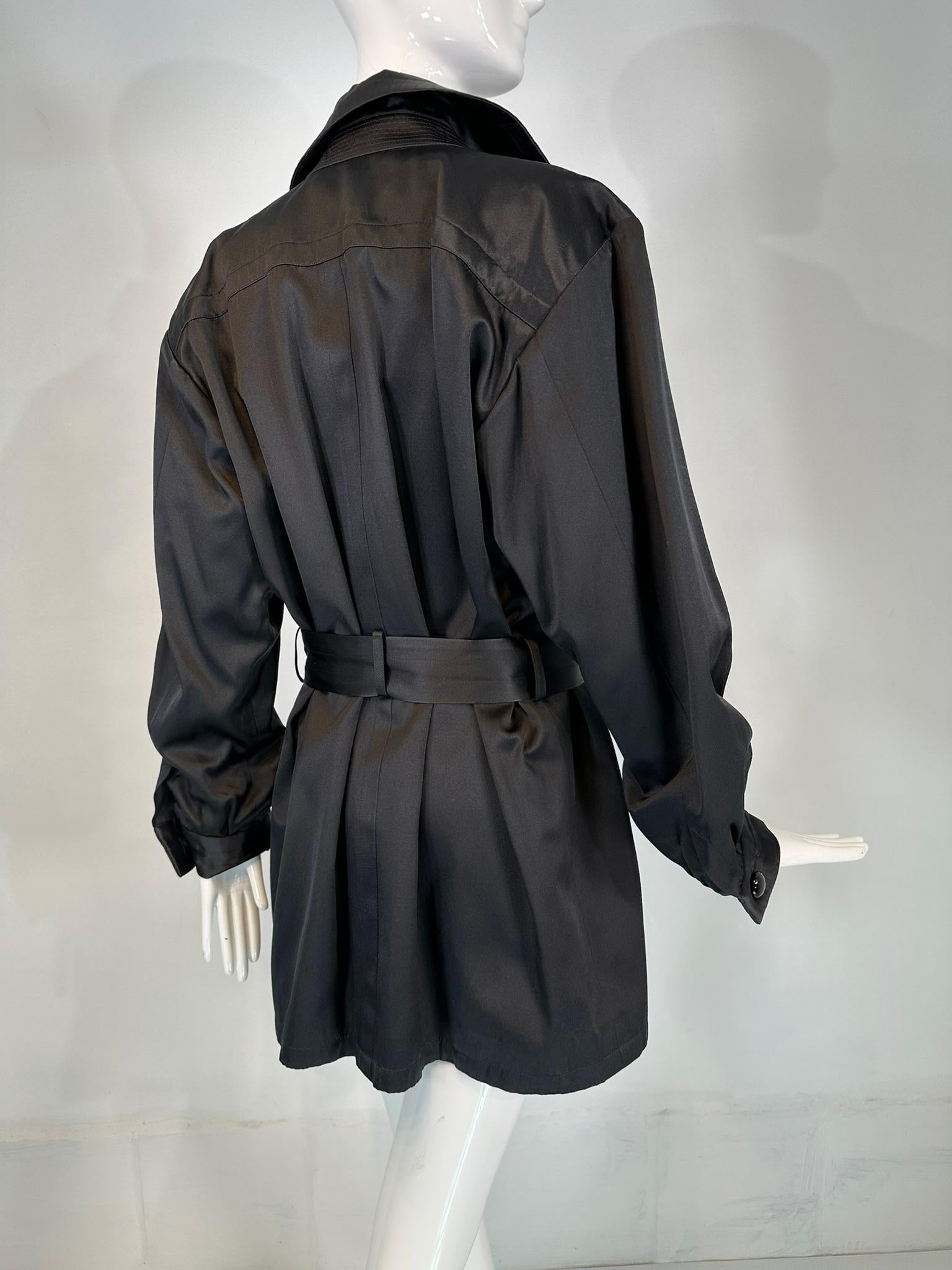 Yves Saint Laurent Rive Gauche Veste de soirée ceinturée à large revers en satin noir 1990 en vente 5