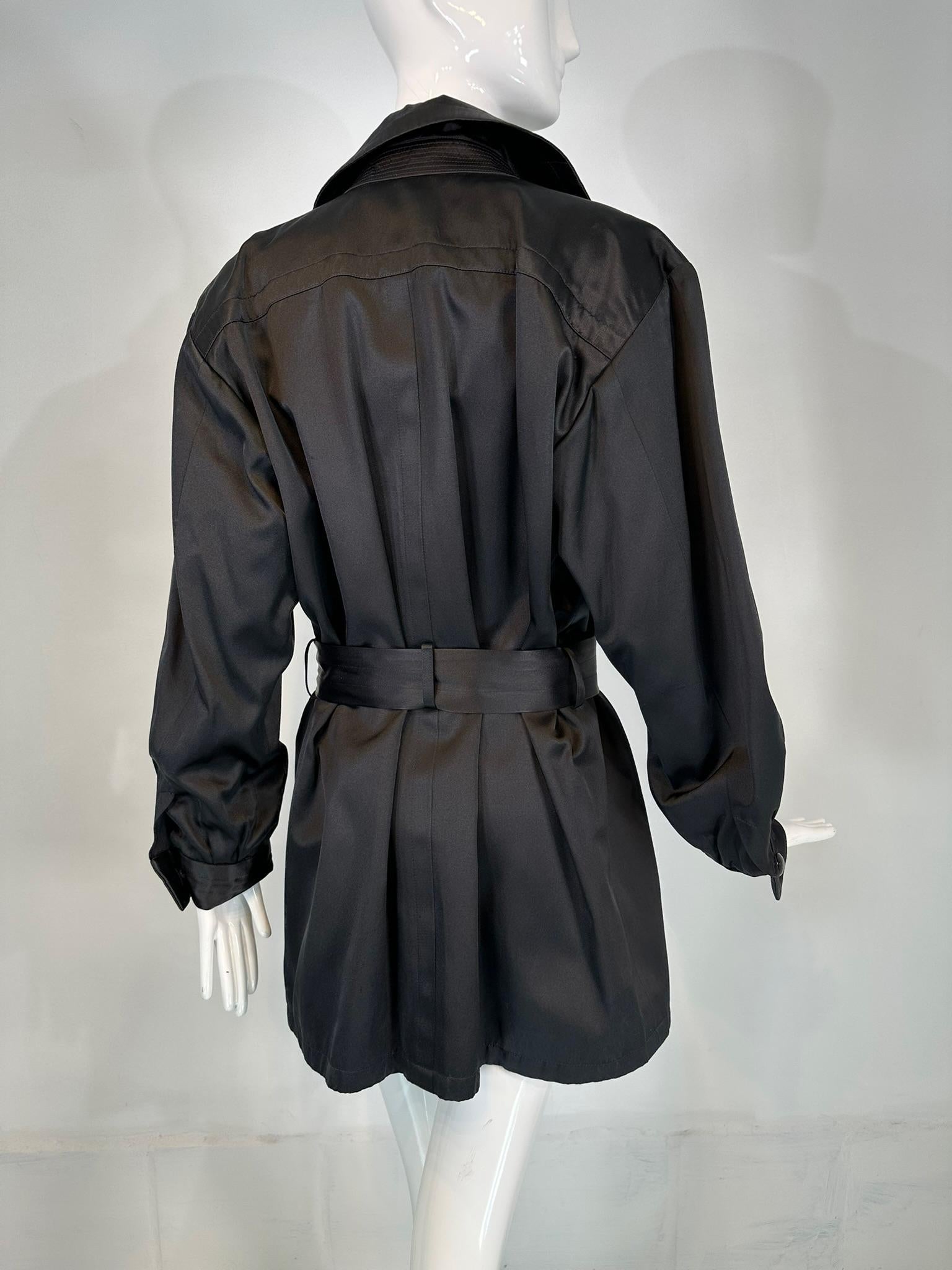 Yves Saint Laurent Rive Gauche Veste de soirée ceinturée à large revers en satin noir 1990 en vente 4