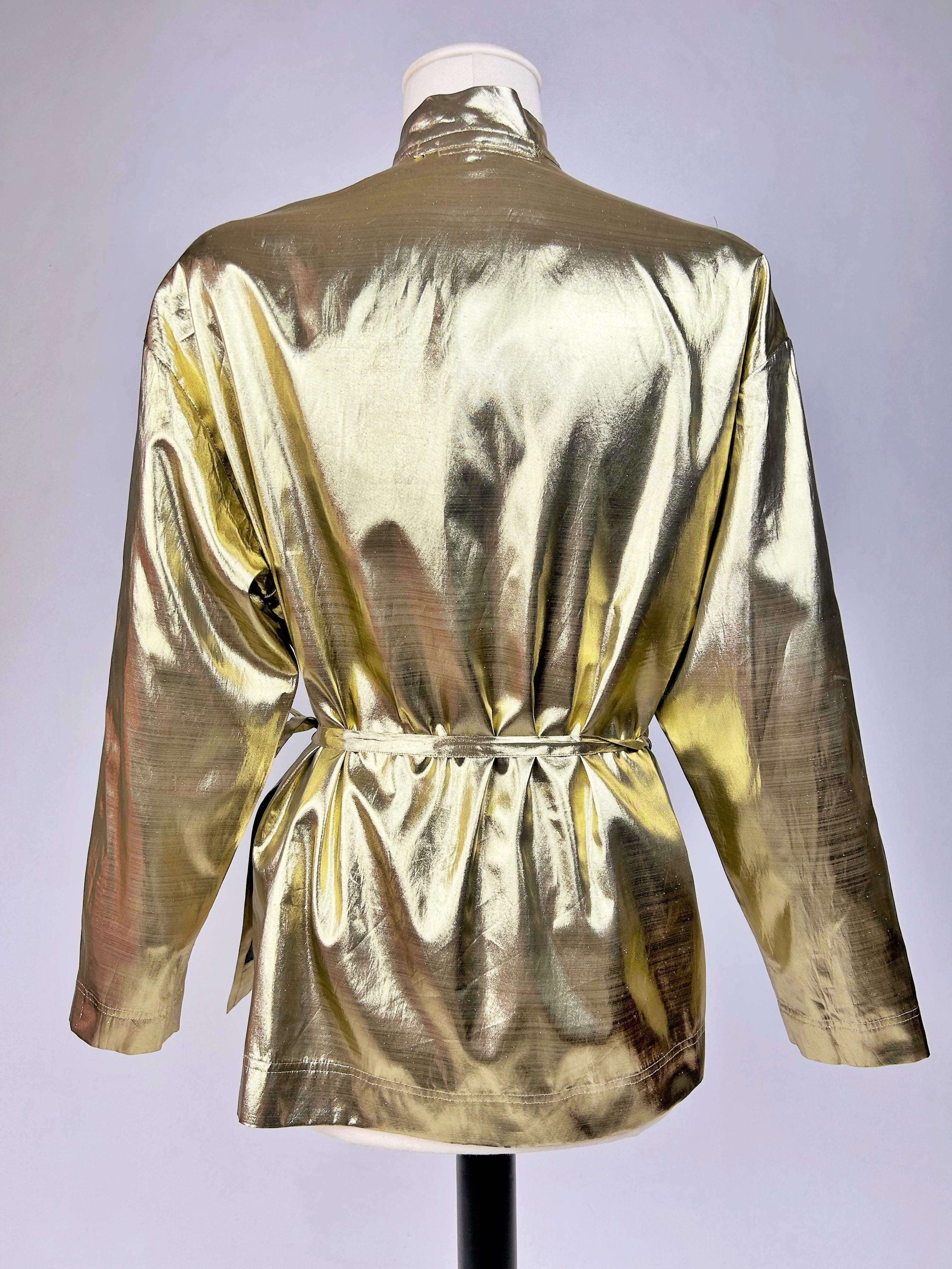 Yves Saint Laurent Rive Gauche Blusa in lamé oro Circa 1990 in vendita 4