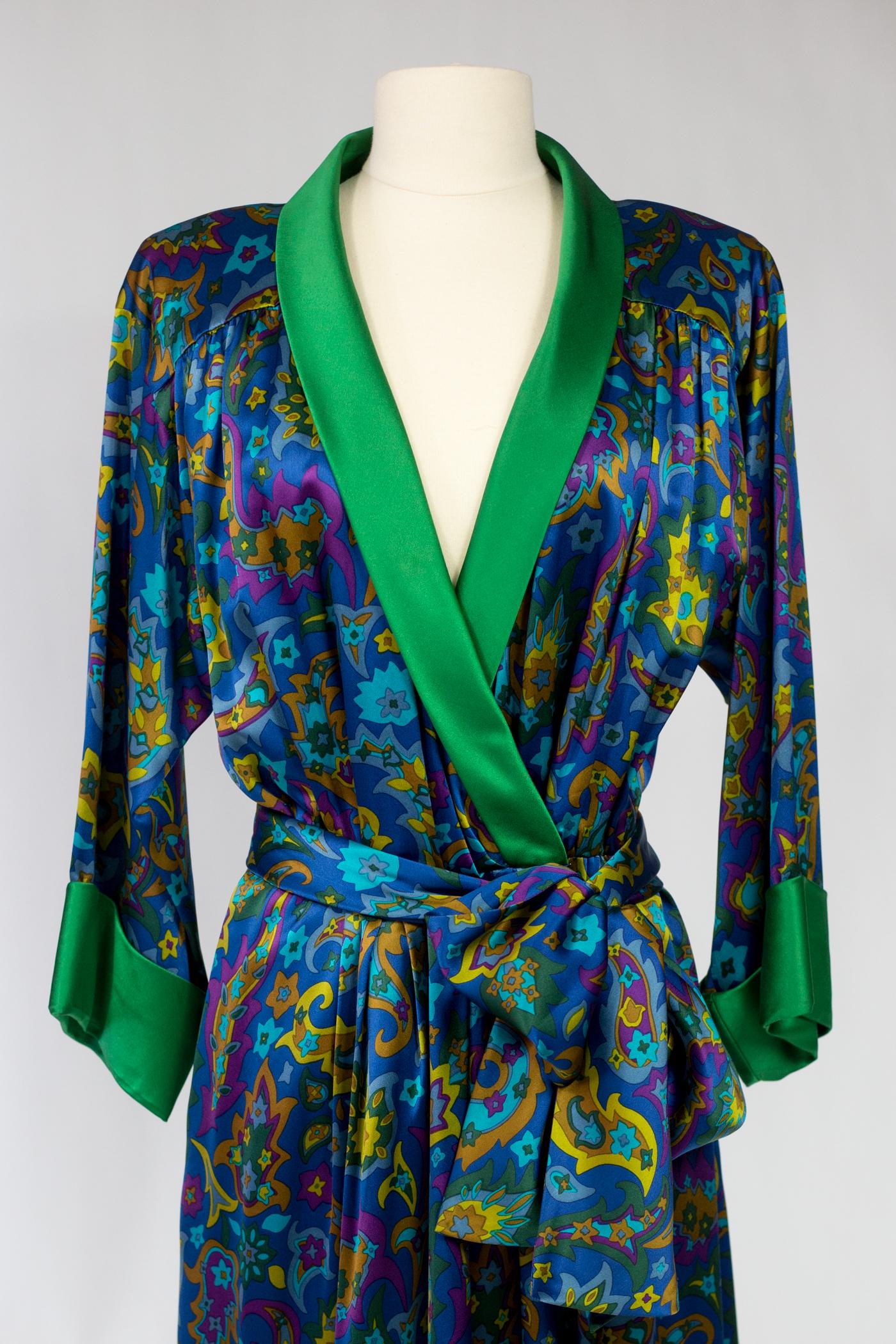 Yves Saint Laurent Rive Gauche cocktail dress in printed satin Fall Winter 1985 For Sale 2