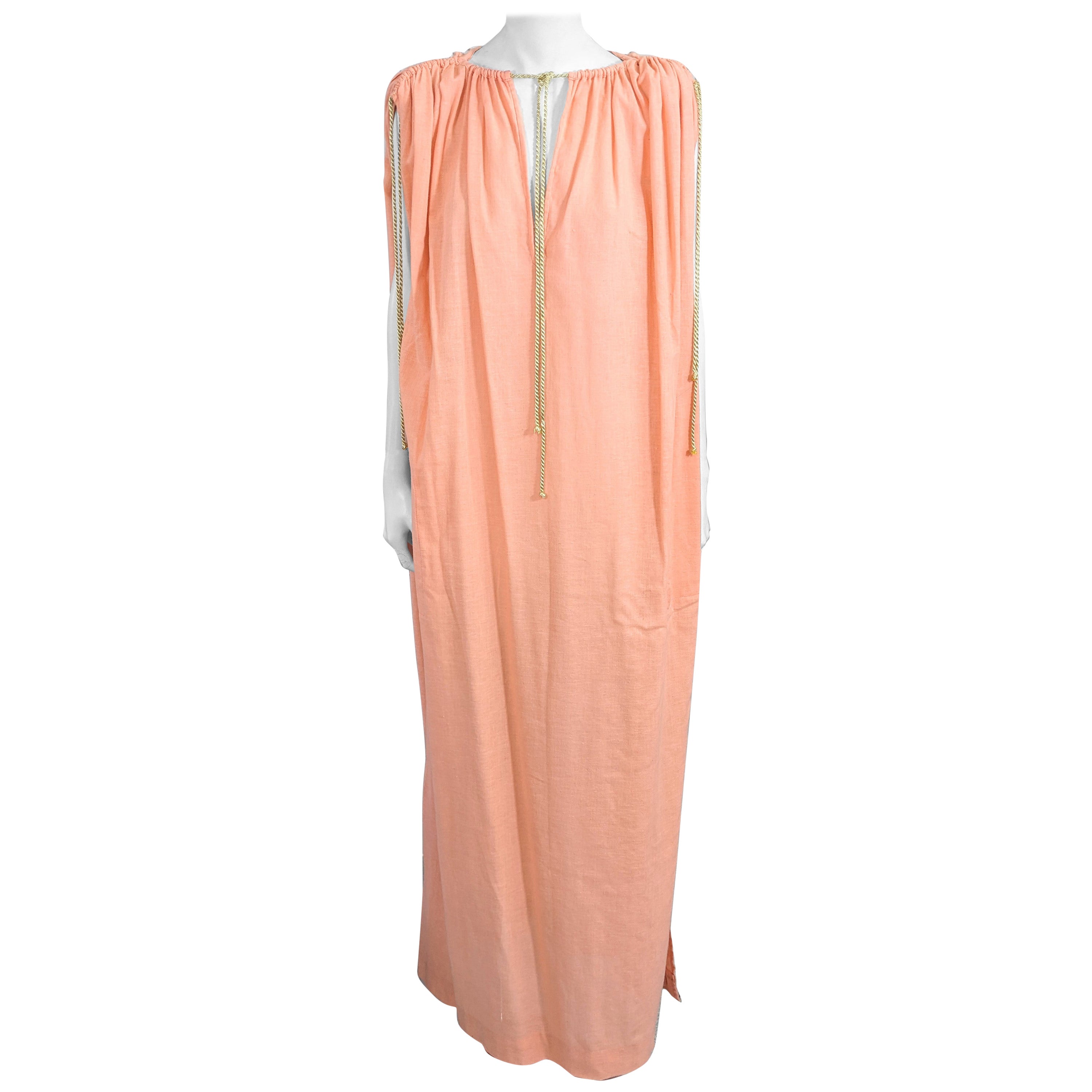 Yves Saint Laurent Rive Gauche Gauze couleur pêche en vente