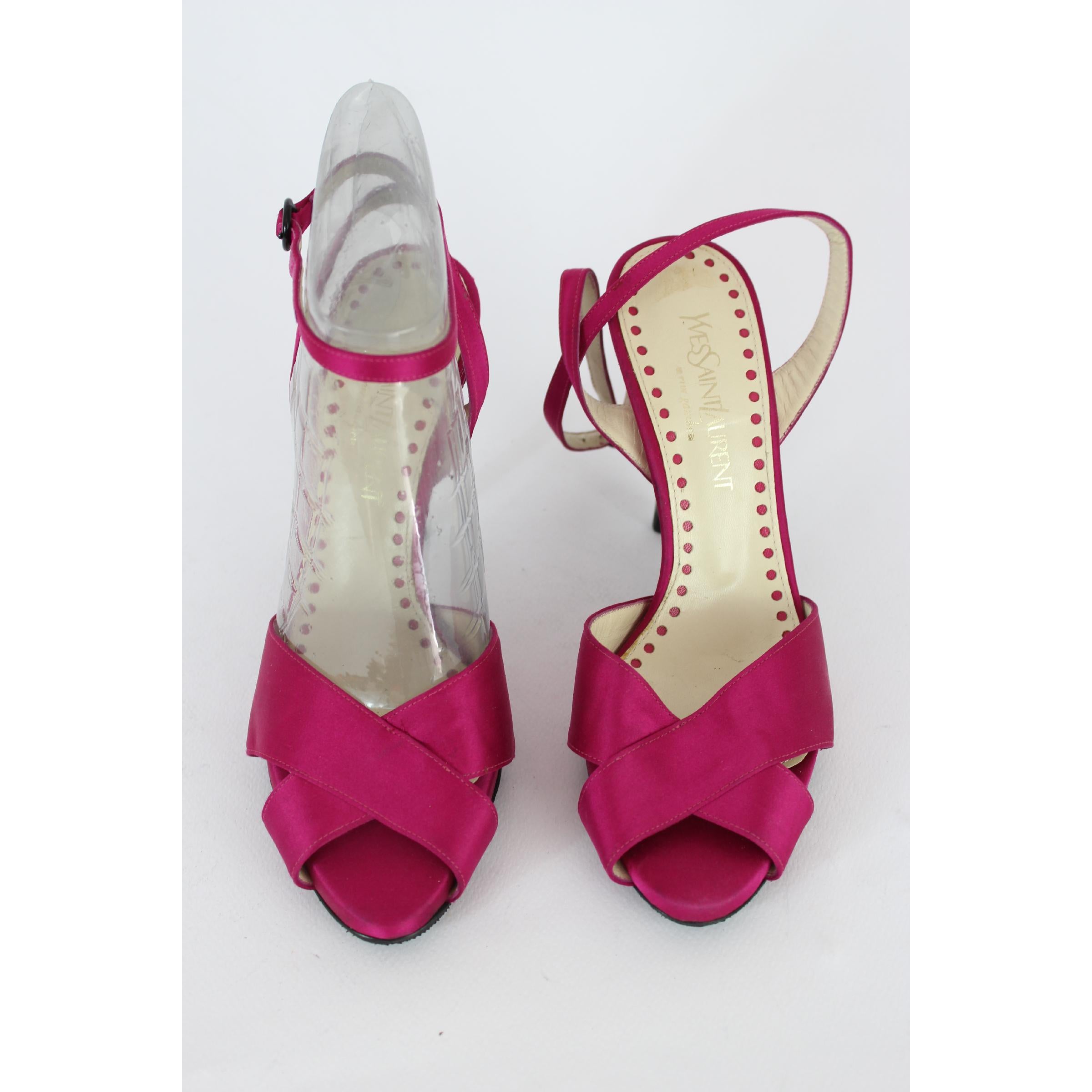 Yves Saint Laurent Rive Gauche Fuchsia Satin Leather Sandal Heel Shoes 90s In New Condition In Brindisi, Bt