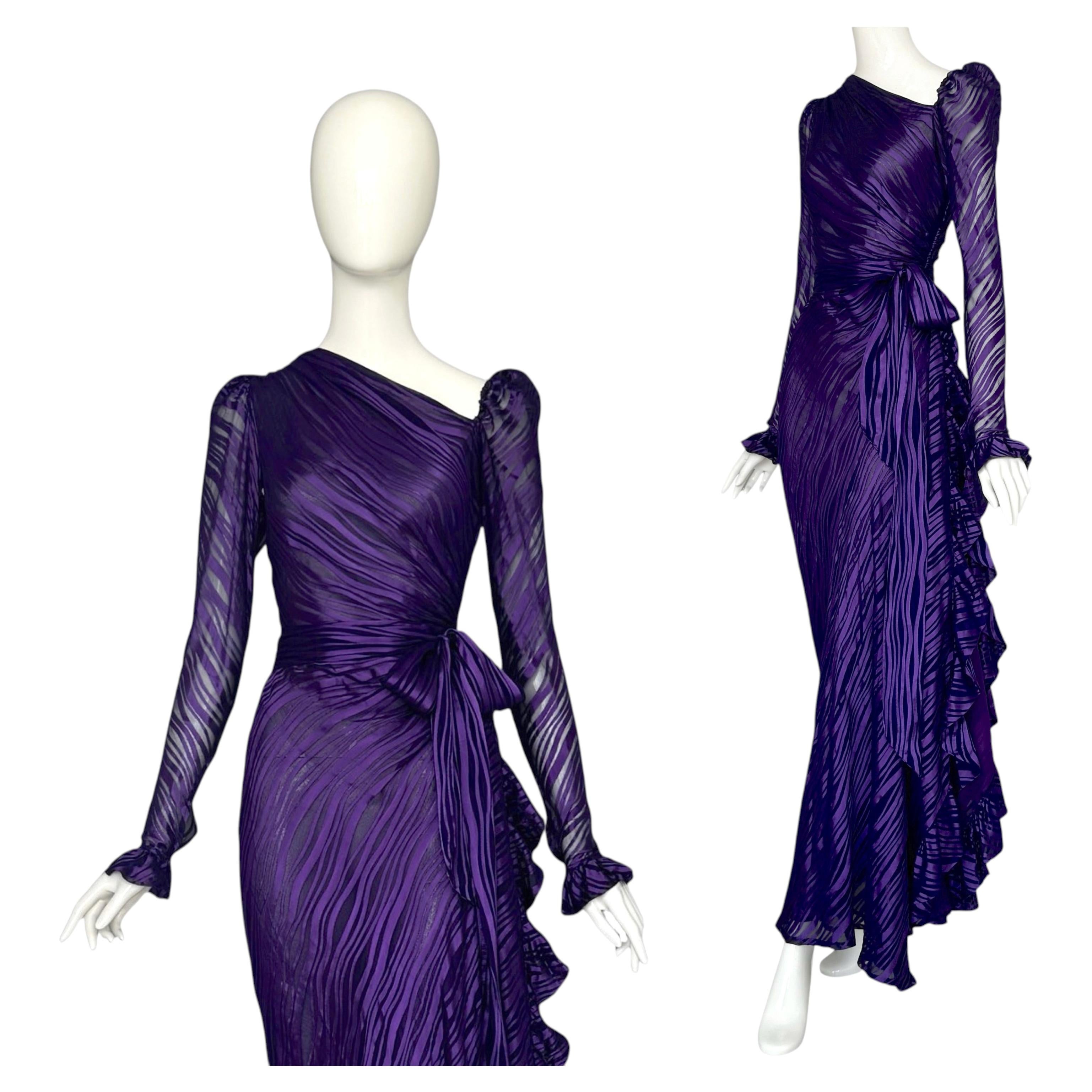 Yves Saint Laurent Rive Gauche Herbst/Winter 1980–81 Laufstegkollektion – Kleid aus Seidenchiffon