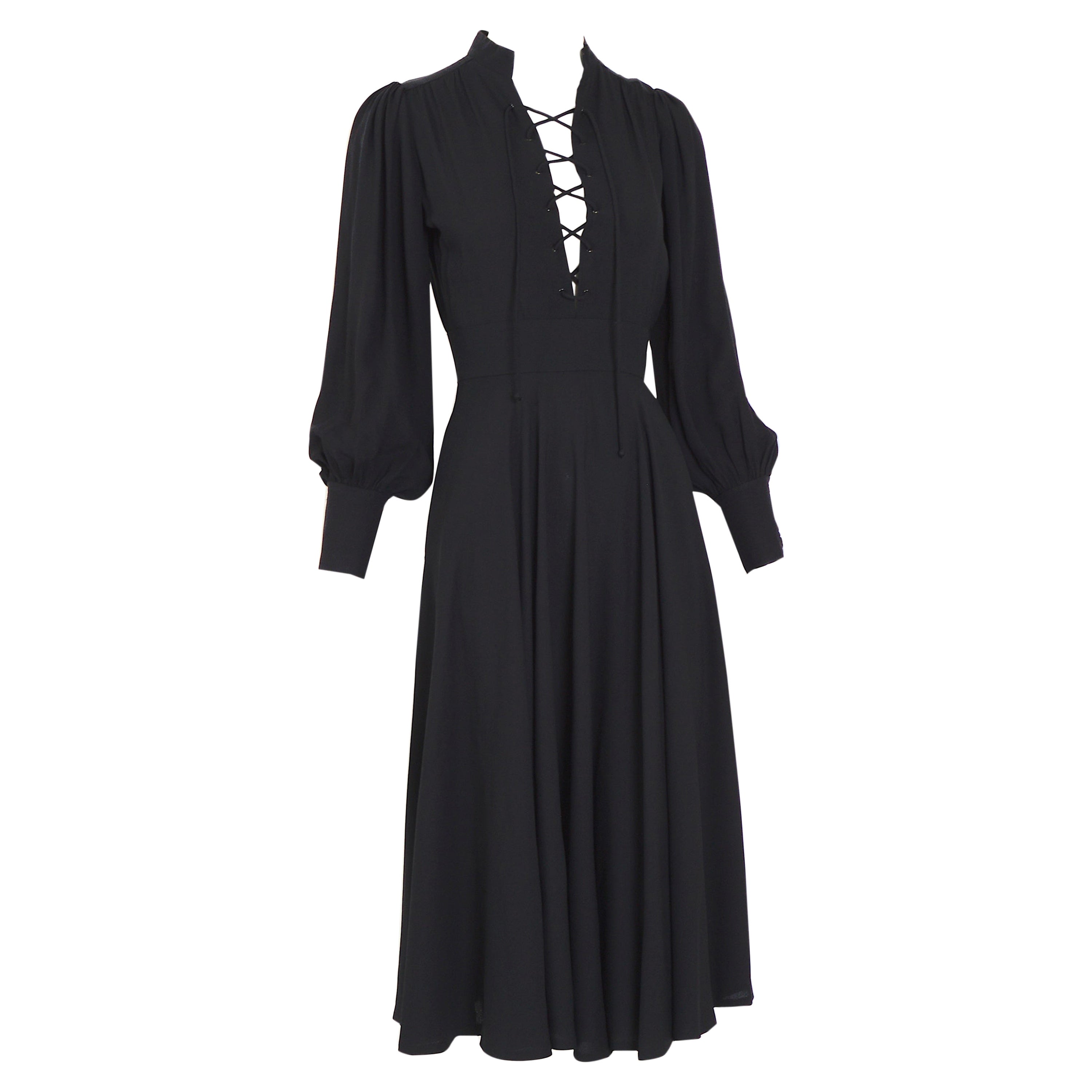Yves Saint Laurent "rive gauche" iconique vintage años 70 vestido negro documentado