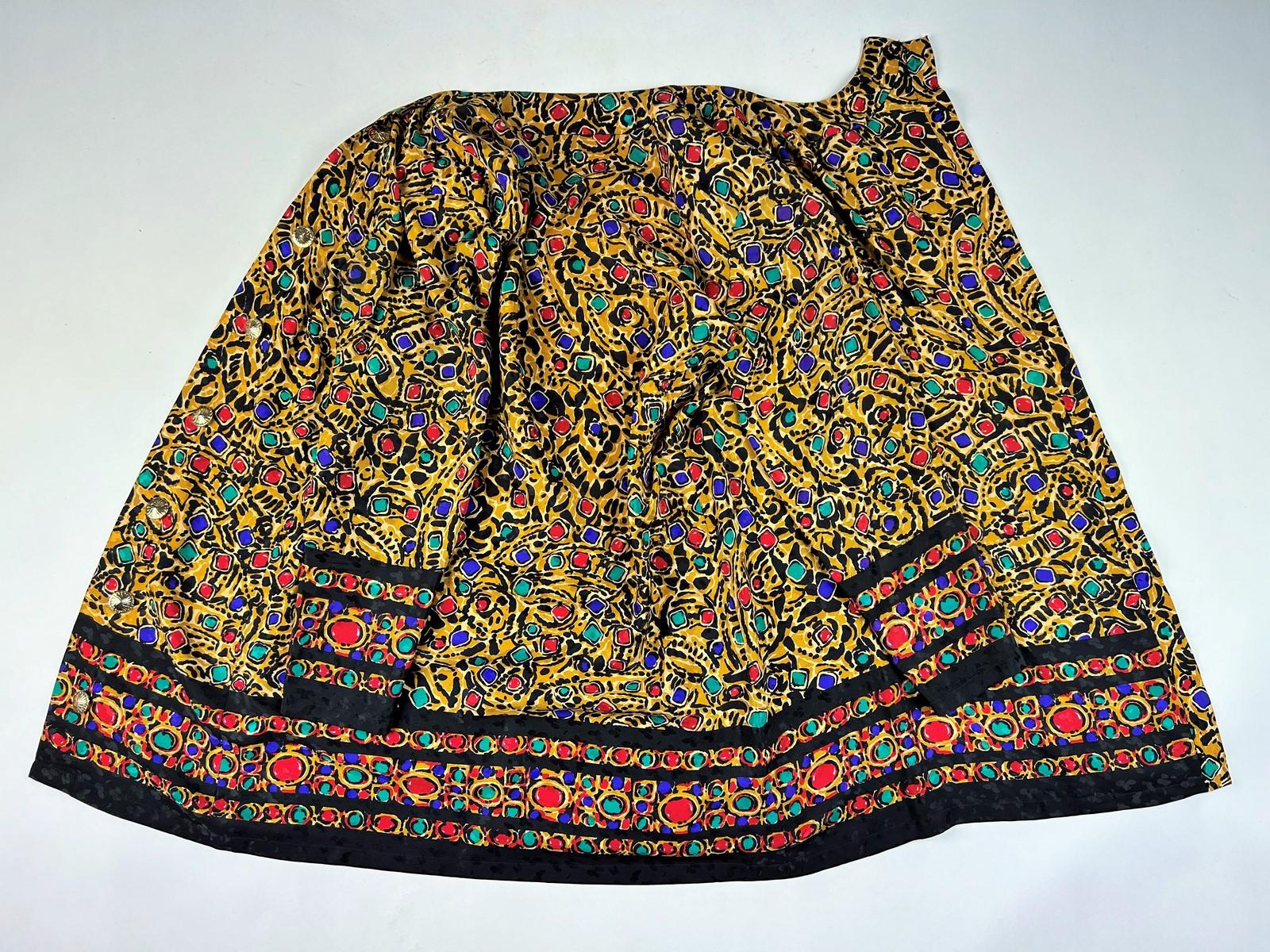 Túnica de damasco estampado estilo joyería Yves Saint Laurent Circa 1980 en venta 11