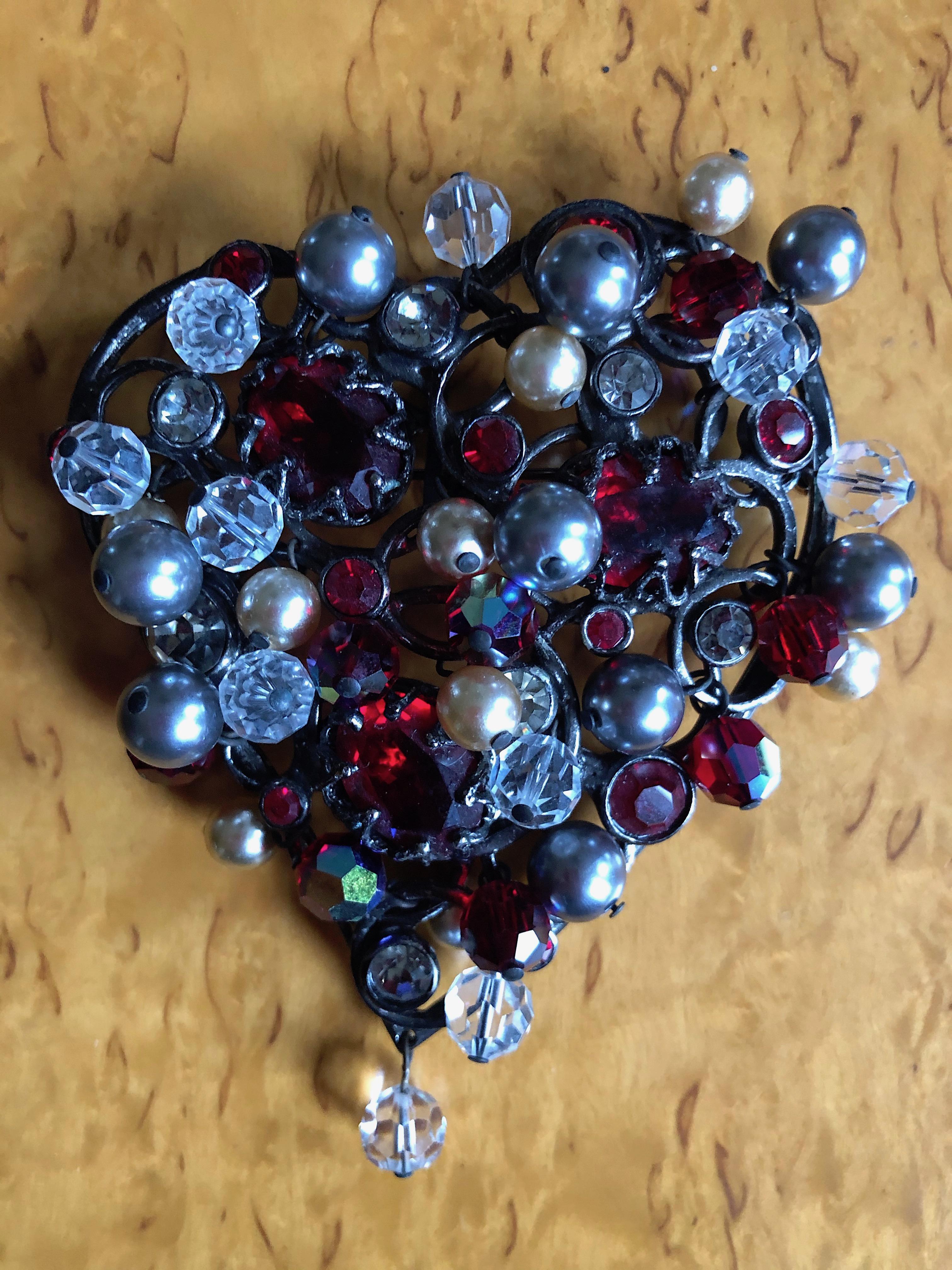 Yves Saint Laurent Rive Gauche Large Heart Pin Brooch with Tremblant Beads In Excellent Condition For Sale In Cloverdale, CA