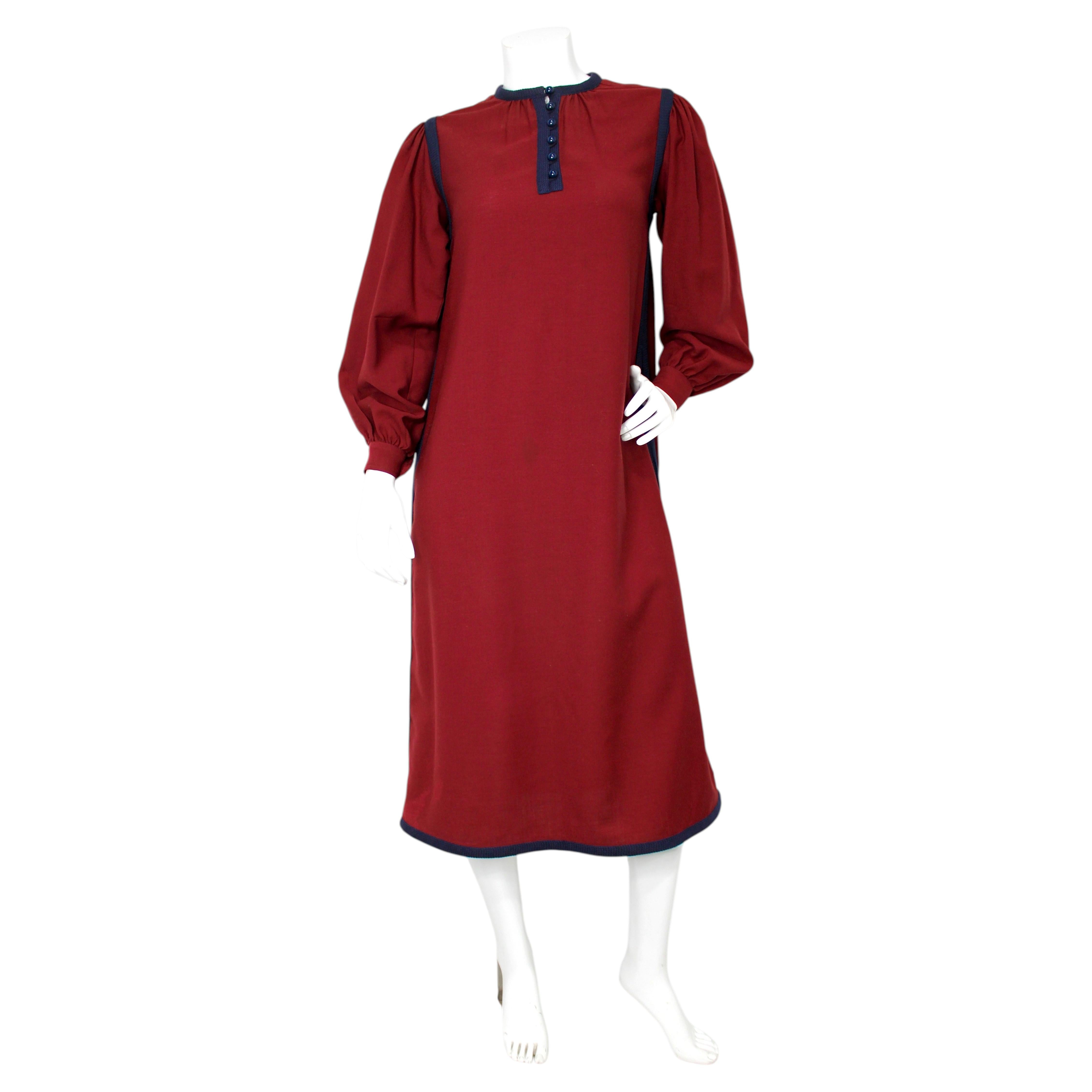 Yves Saint Laurent Rive Gauche – burgunderrotes, mittellanges Etuikleid aus Wolle, ca. 1970er Jahre