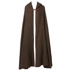 Yves Saint Laurent - Cape à capuche en laine d'inspiration marocaine Rive Gauche, années 1970