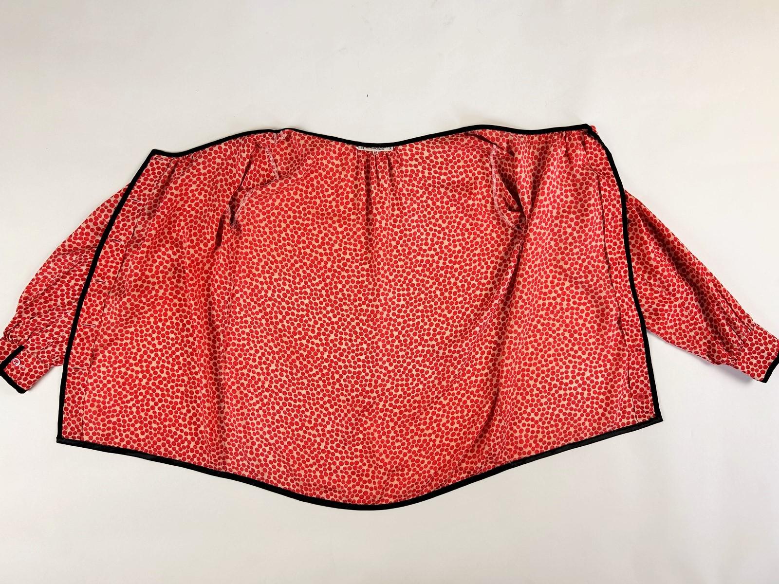 Yves Saint Laurent Rive Gauche camicetta damascata a pois rossi Circa 1976 in vendita 7