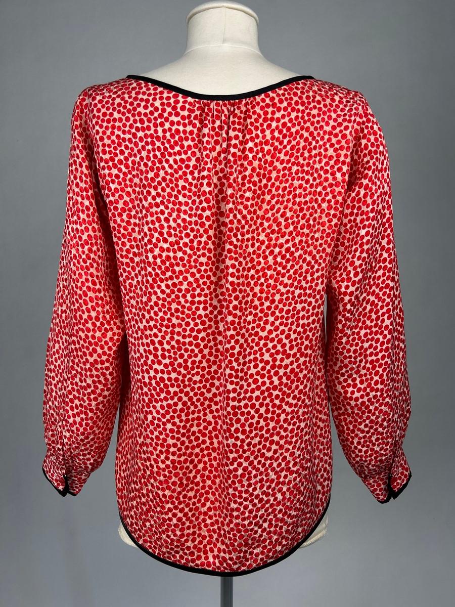 Yves Saint Laurent Rive Gauche camicetta damascata a pois rossi Circa 1976 in vendita 4