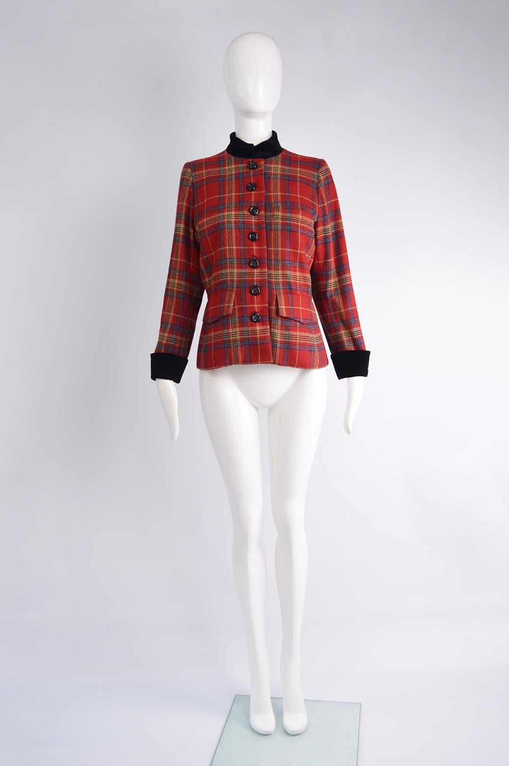 A beautiful vintage Yves Saint Laurent jacket from the 80s in a red plaid checked wool with a black velvet nehru collar and cuffs. 

Size: Marked vintage 36 but this gives an oversized fit but would fit a women's UK 12-14/ US 8-10/ EU 40-42 for a