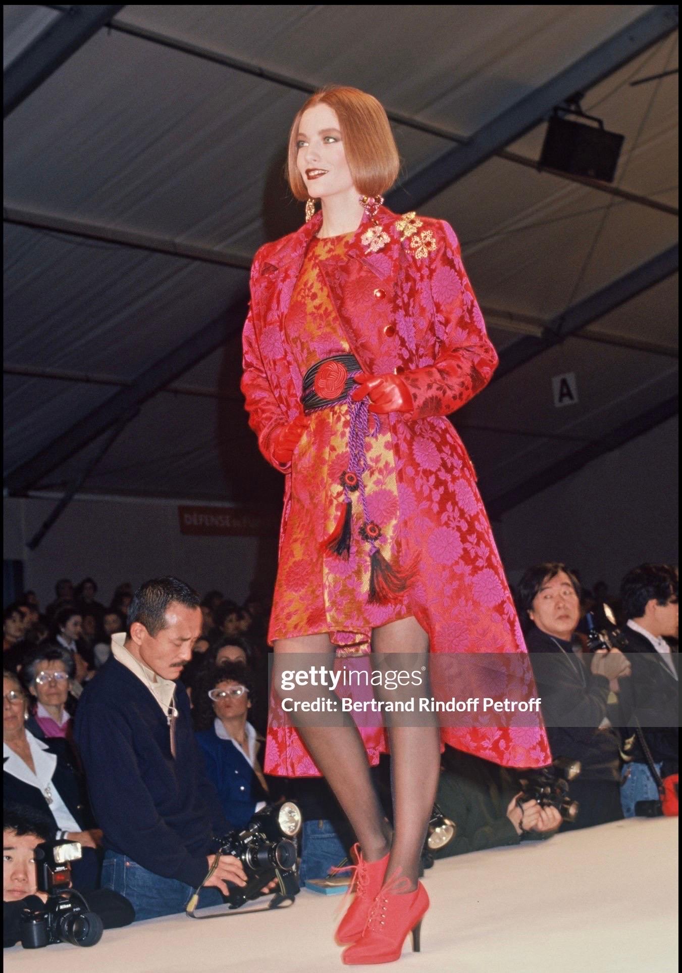 Red Yves Saint Laurent Rive Gauche Runway brocade jacket blazer AW 1992/1993 For Sale
