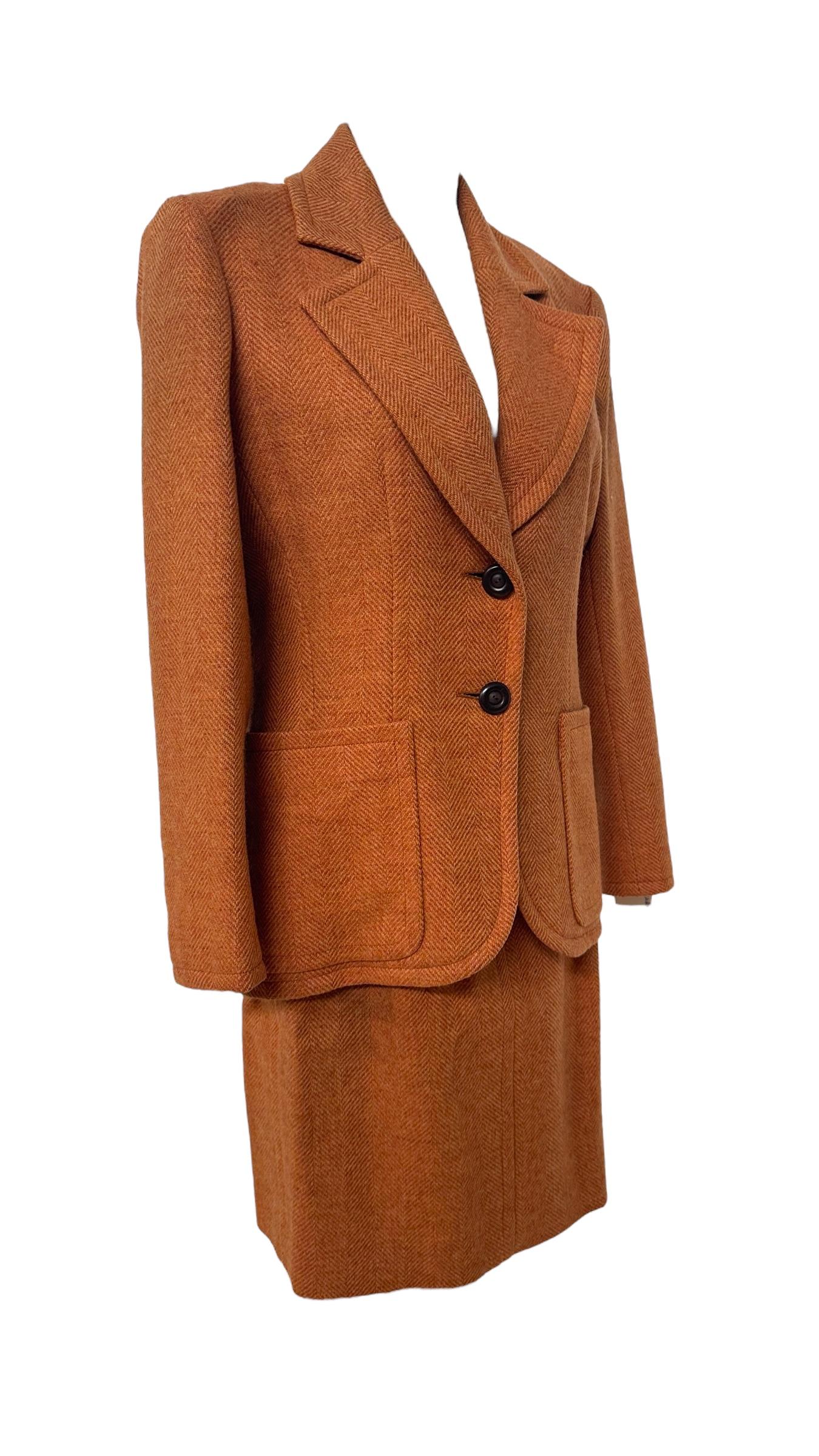 Yves Saint Laurent Rive Gauche Rust Herringbone Wool Skirt Suit - No import duty en venta 9
