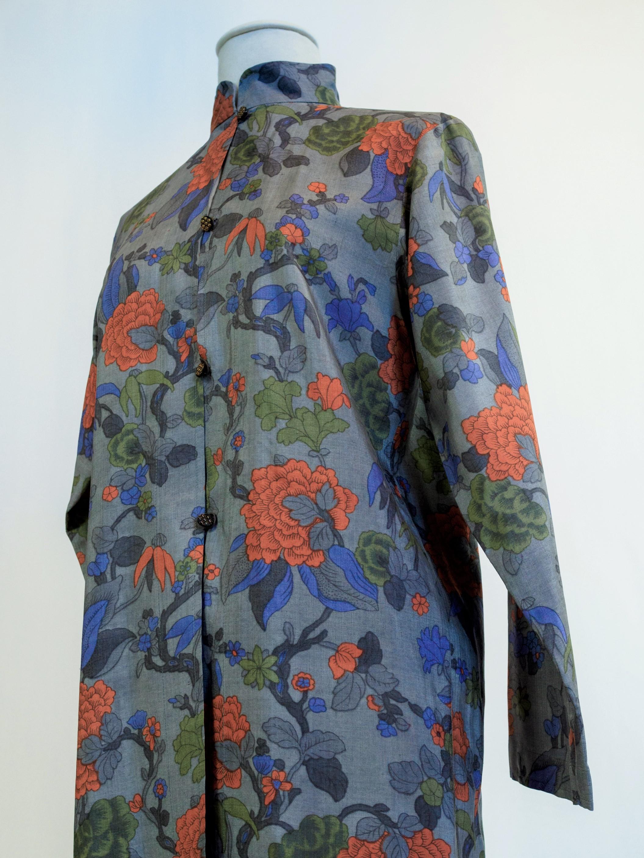 Yves Saint Laurent Rive Gauche set in printed silk number 55220 Fall Winter 1979 7