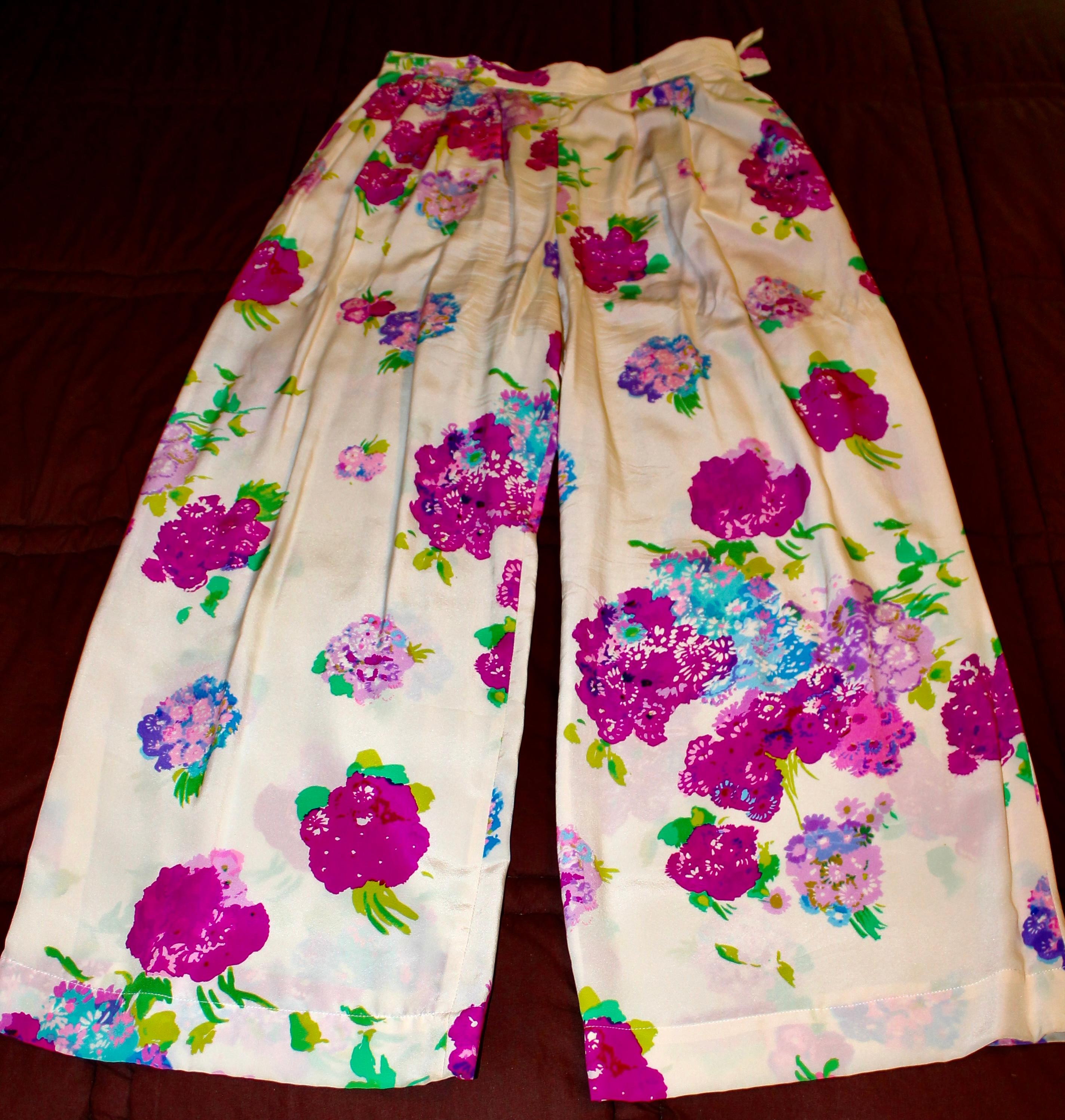 Yves Saint Laurent Rive Gauche Silk Loungeware For Sale 8