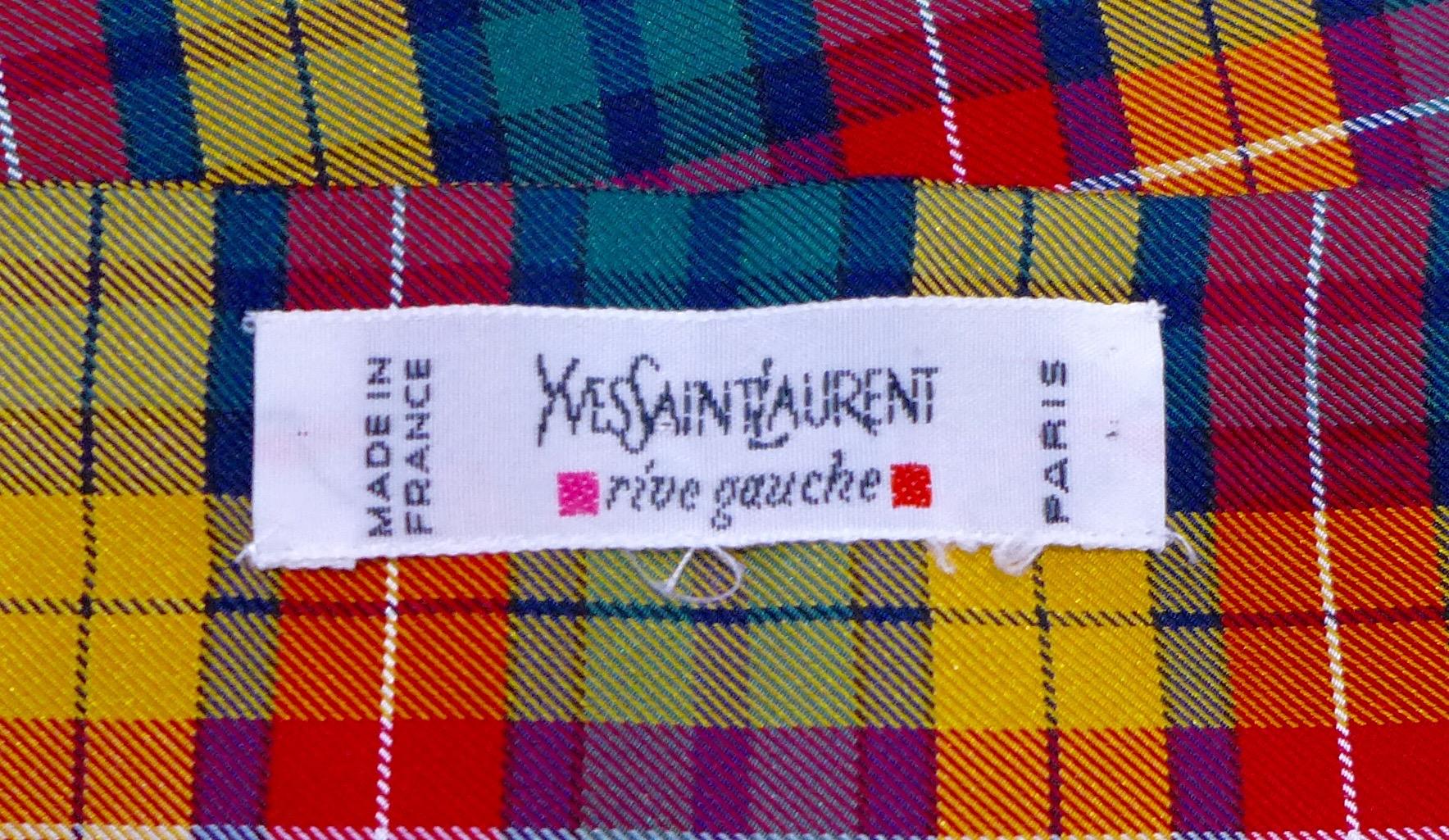 Women's or Men's Yves Saint Laurent Rive Gauche Tartan Scarf For Sale