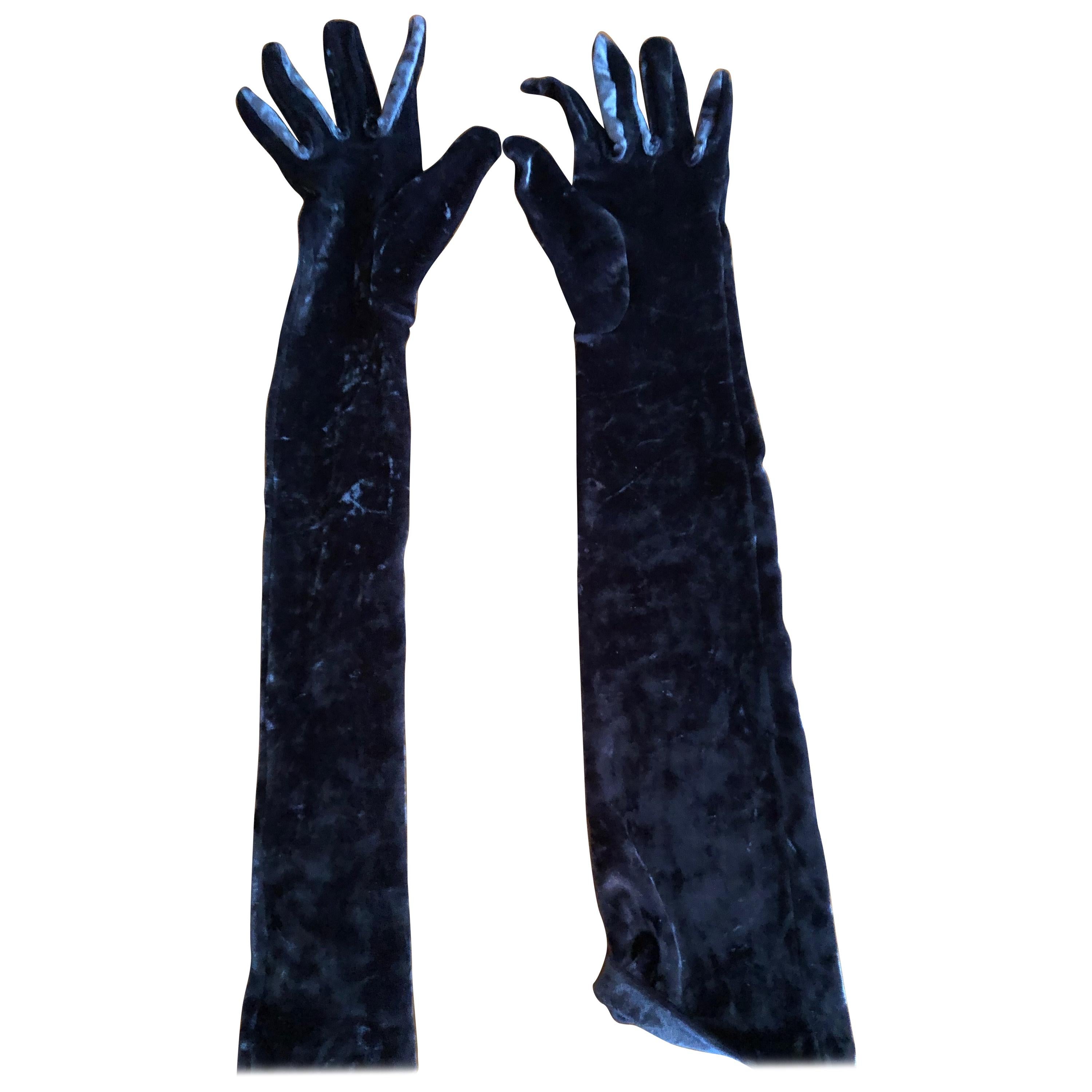 Yves Saint Laurent Rive Gauche Vintage 1970's Grey Velvet Elbow Length Gloves  For Sale