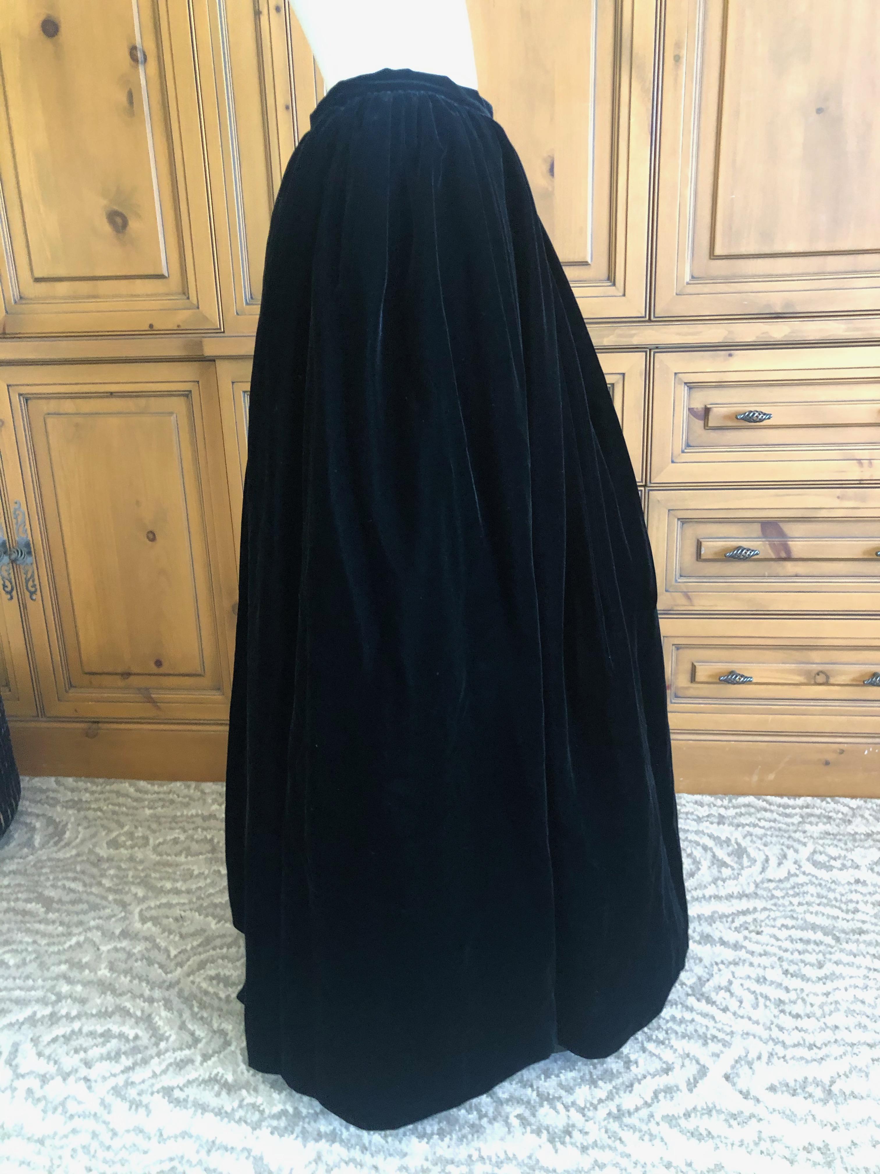 Yves Saint Laurent Rive Gauche Vintage 70's Voluminous Black Velvet Ball Skirt In Excellent Condition For Sale In Cloverdale, CA