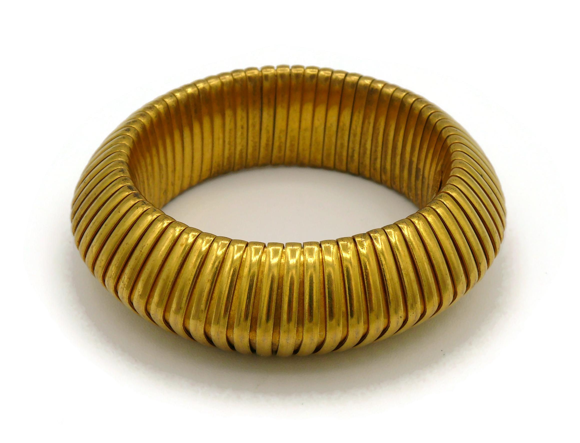 Yves Saint Laurent Rive Gauche Vintage Gold Toned Bracelet In Good Condition For Sale In Nice, FR