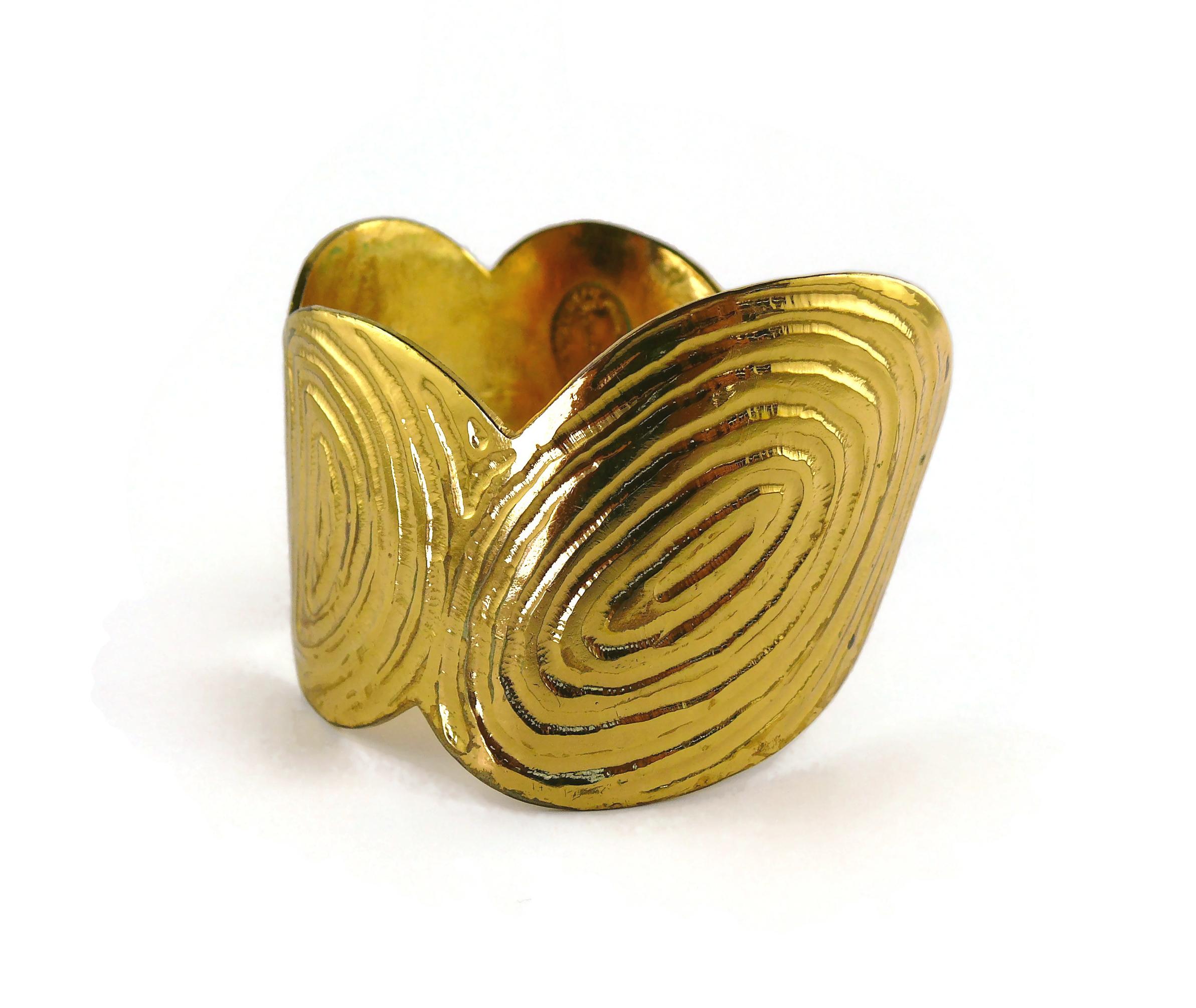 Yves Saint Laurent Rive Gauche Vintage Gold Toned Fingerprint Cuff Bracelet For Sale 1