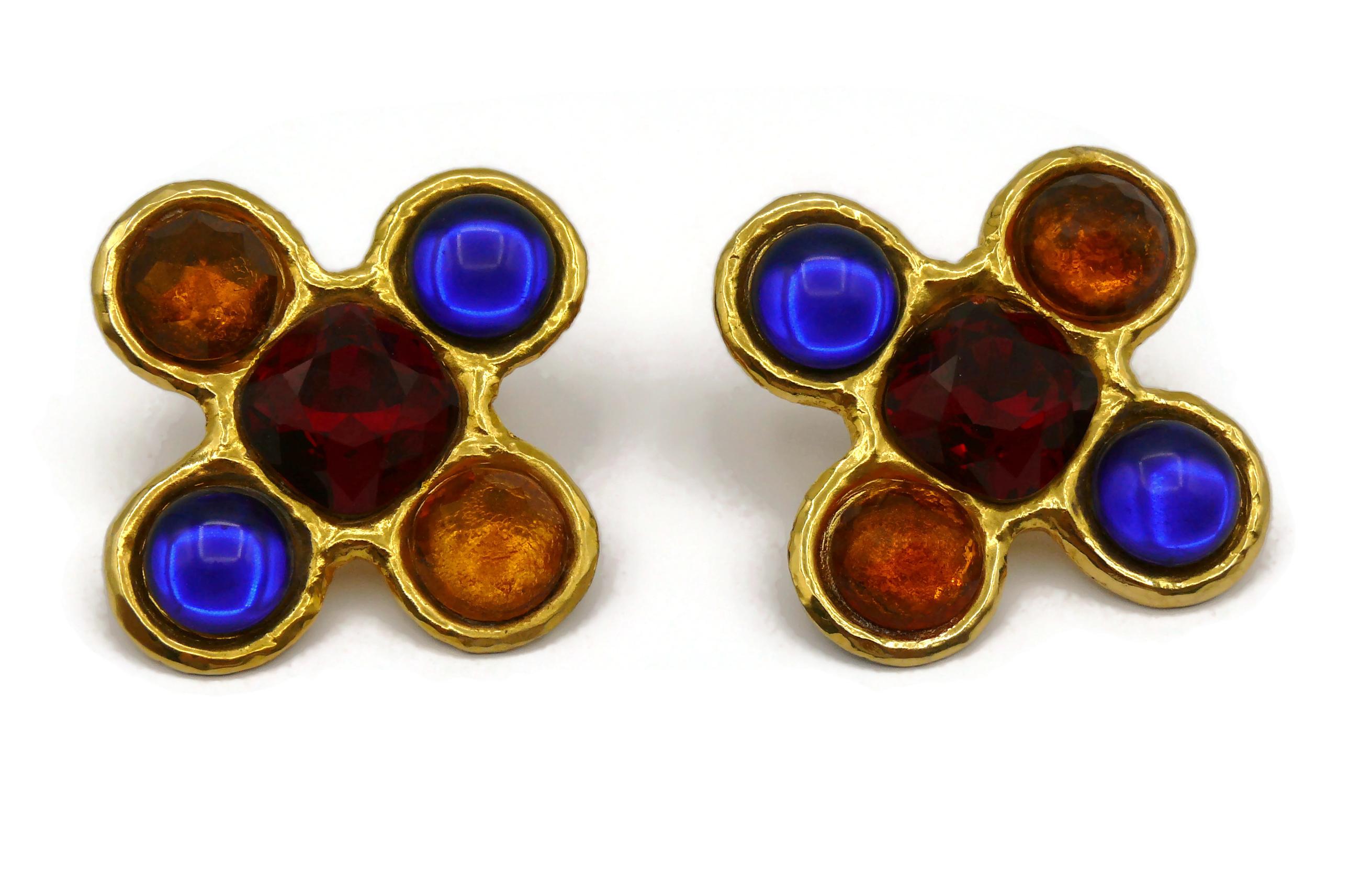 YVES SAINT LAURENT Rive Gauche Vintage Massive Jewelled Cross Clip-On Earrings In Good Condition For Sale In Nice, FR