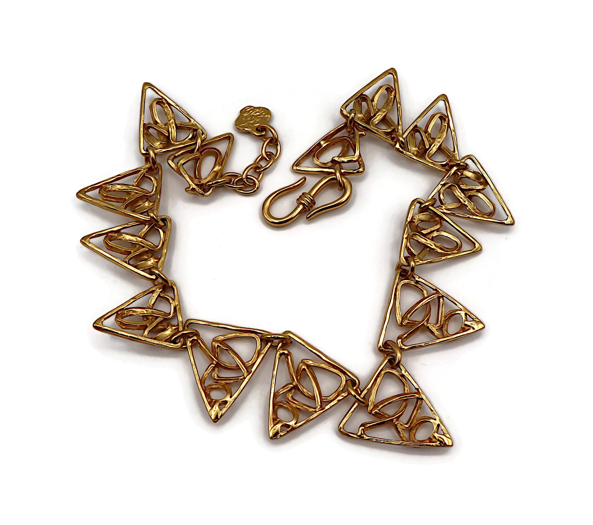 Yves Saint Laurent Rive Gauche YSL Vintage Collana a triangolo geometrica in tonalità oro in vendita 6
