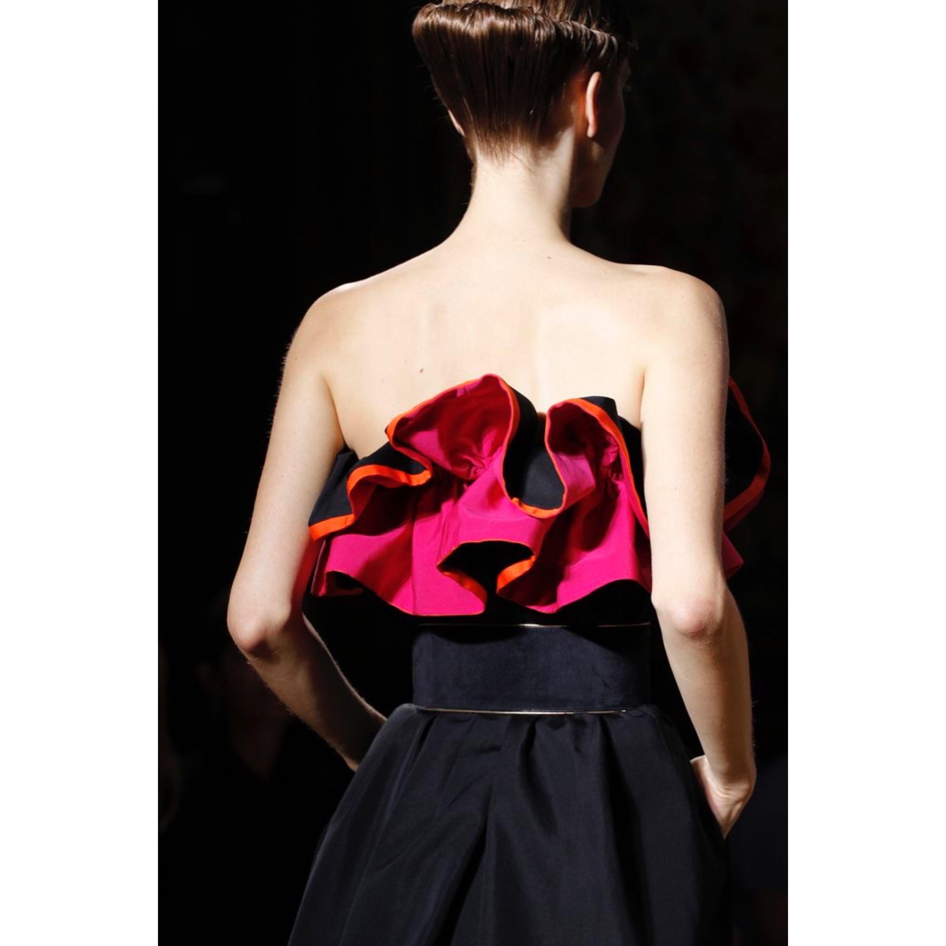 Yves Saint Laurent Runway Balck & Pink Flamenco Dress YSL , Spring 2011 For Sale 9